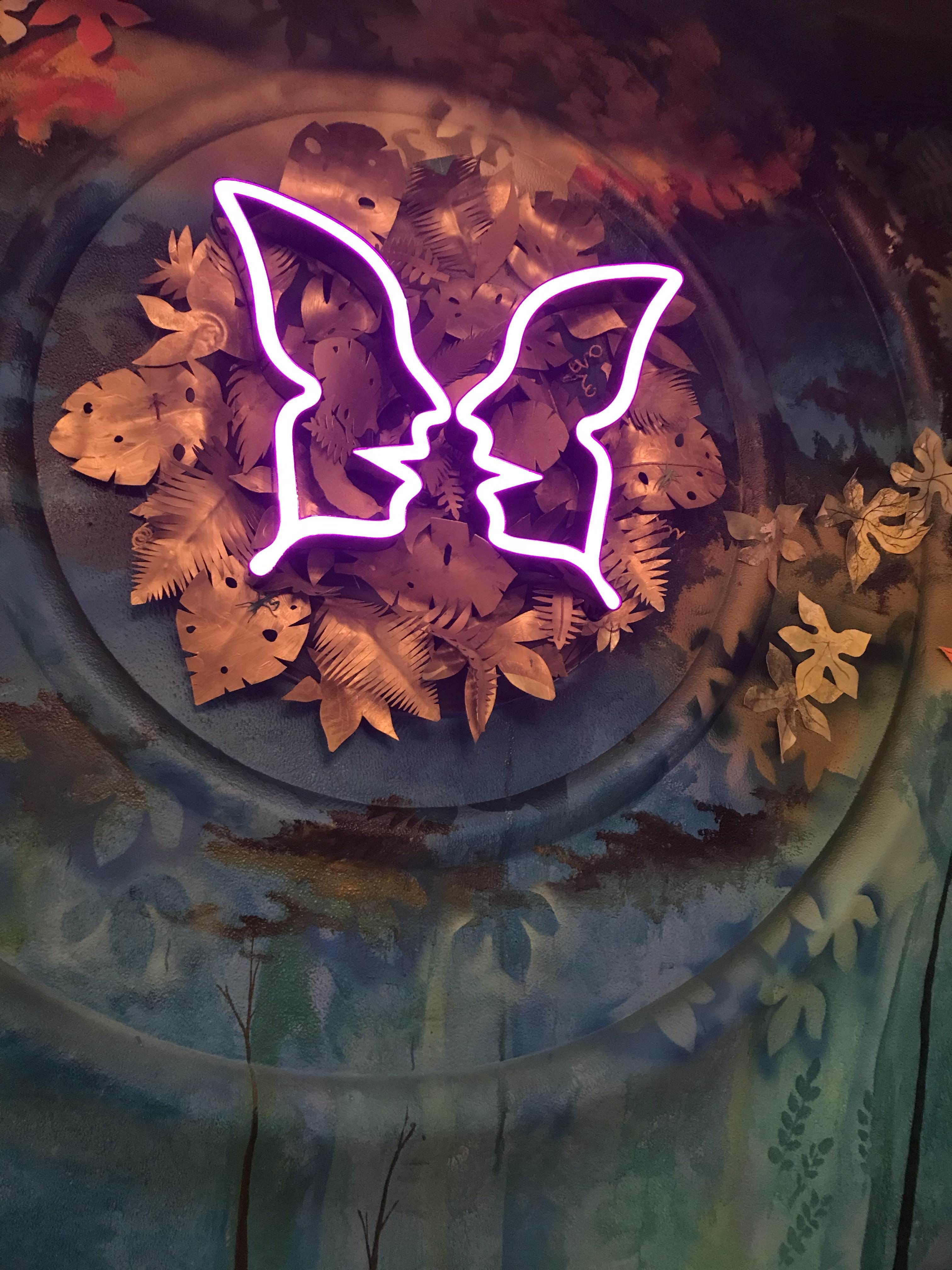 Orange,Heat,Flame,Fire,Font,Art,Carving,Graphics,Visual arts