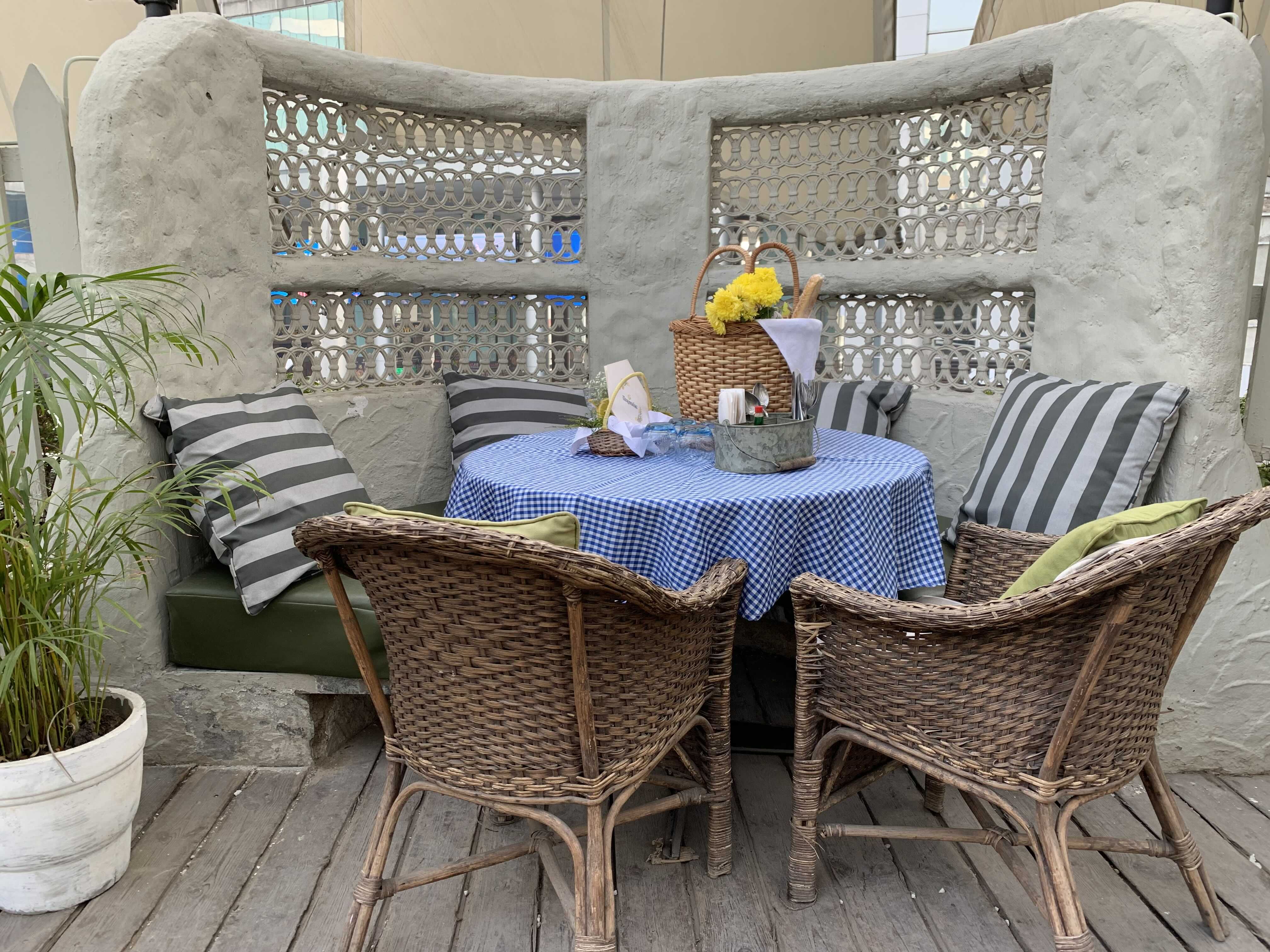 Furniture,Blue,Wicker,Table,Outdoor table,Room,Patio,Outdoor furniture,Coffee table,Home