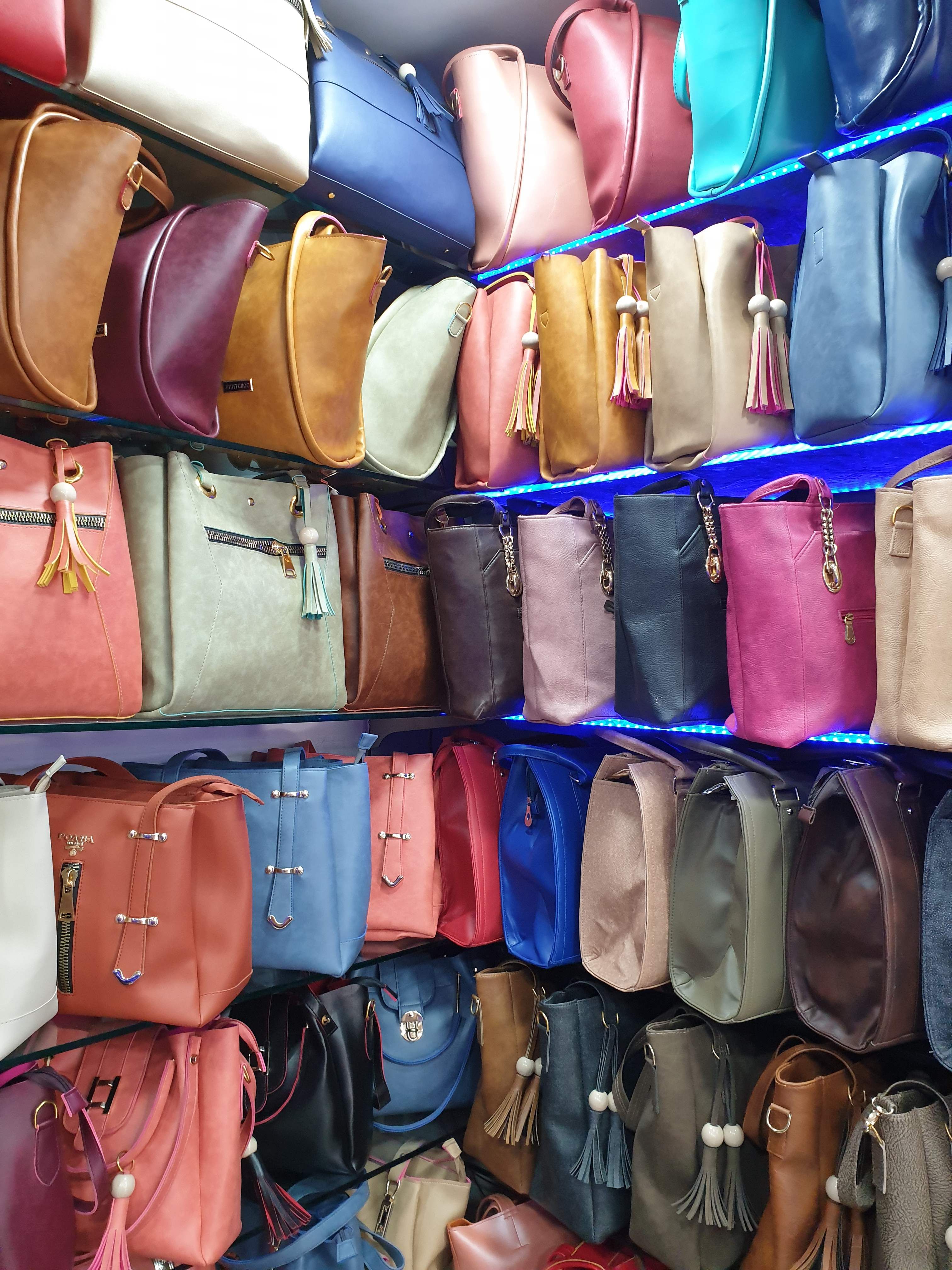 Bag,Leather,Footwear,Textile,Fashion accessory,Shoe,Handbag,Luggage and bags,Selling