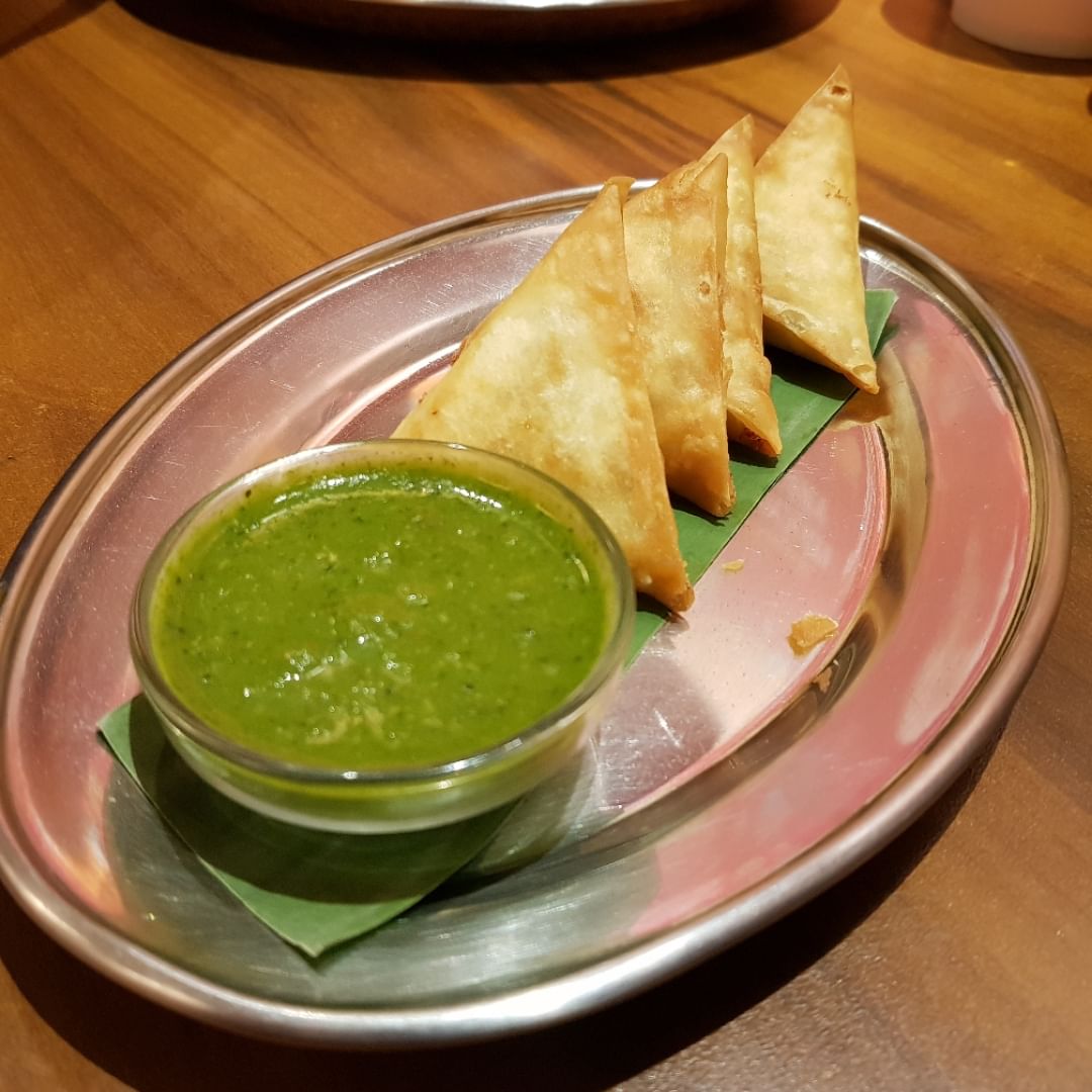 Dish,Food,Cuisine,Ingredient,Chutney,Green sauce,Dip,Produce,Indian cuisine,Fried food