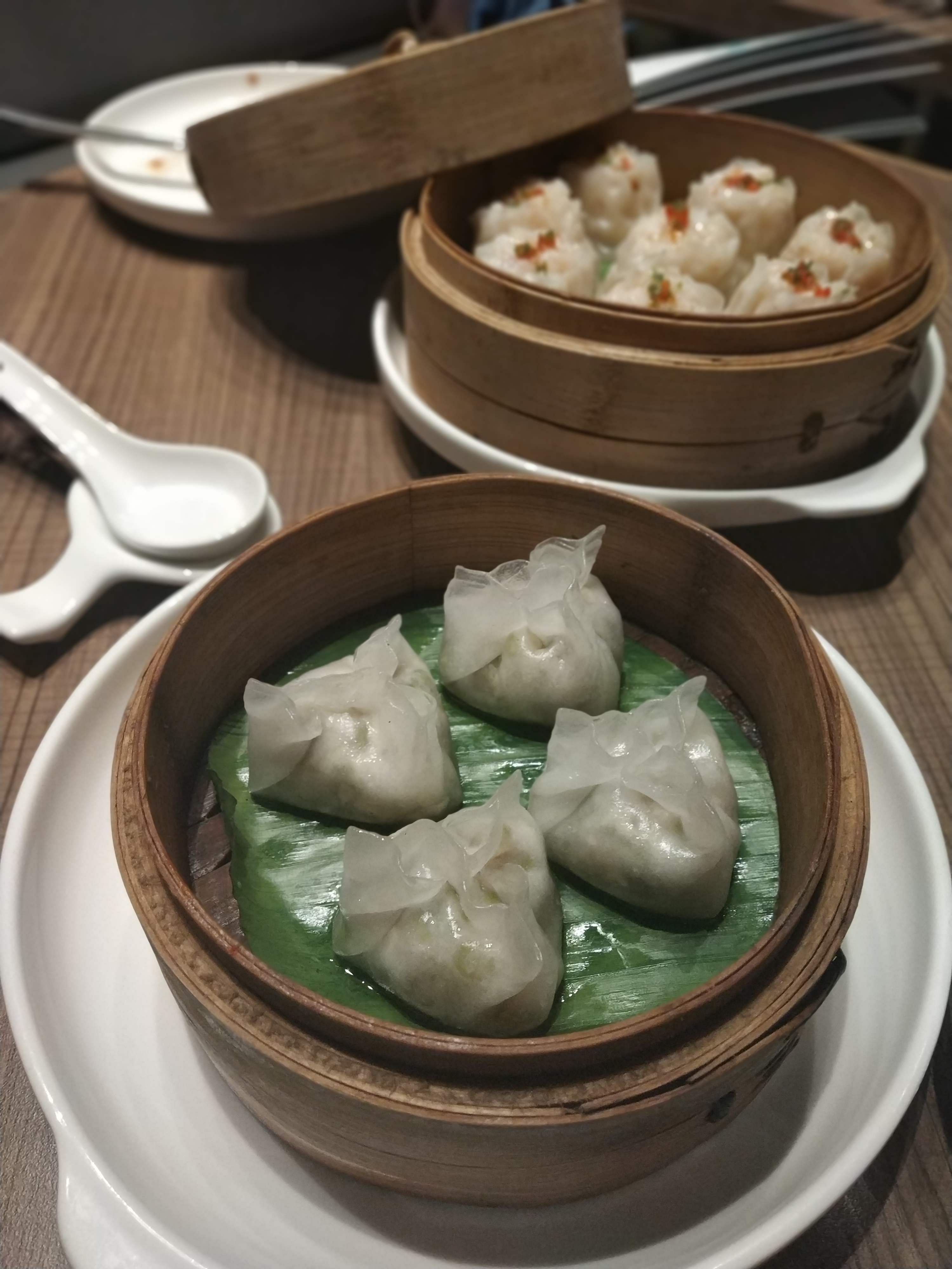 Dish,Food,Cuisine,Dim sum,Wonton,Momo,Ingredient,Dim sim,Dumpling,Shumai