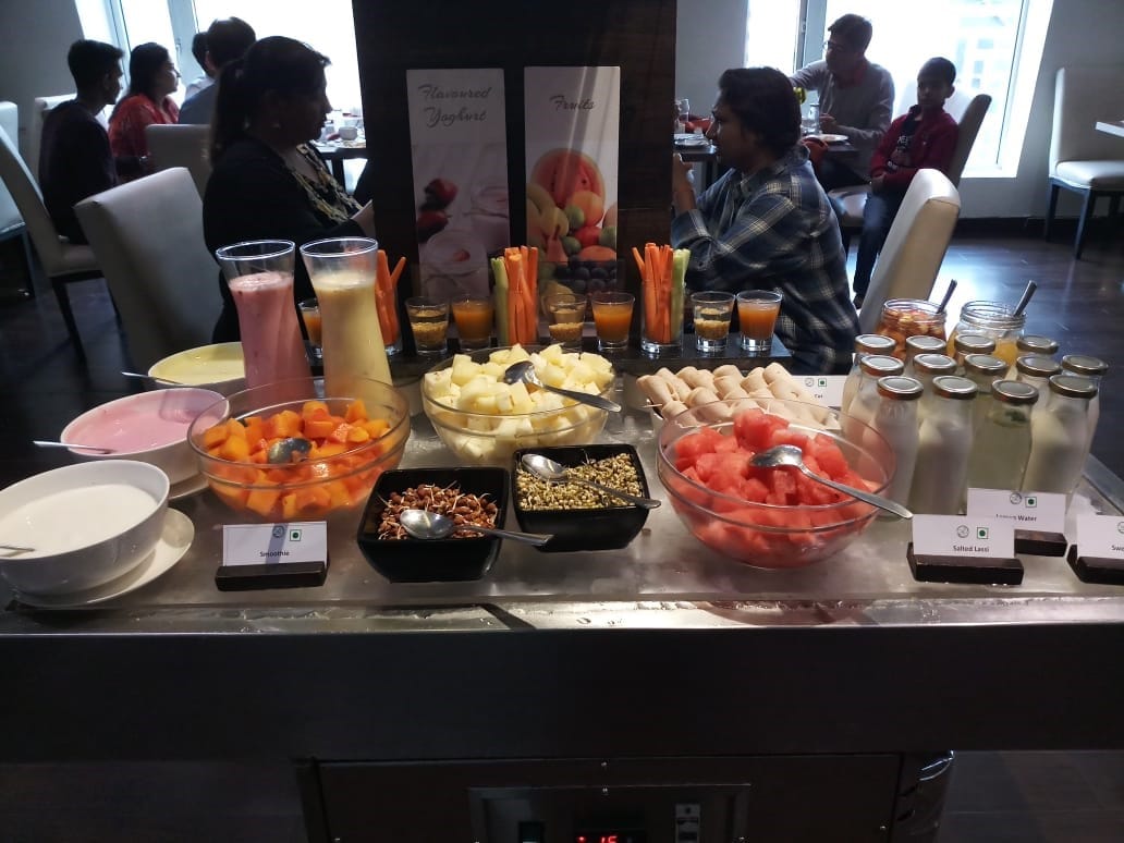 Food,Brunch,Dish,Meal,Cuisine,Breakfast,Dessert,Side dish,Sweetness,Buffet