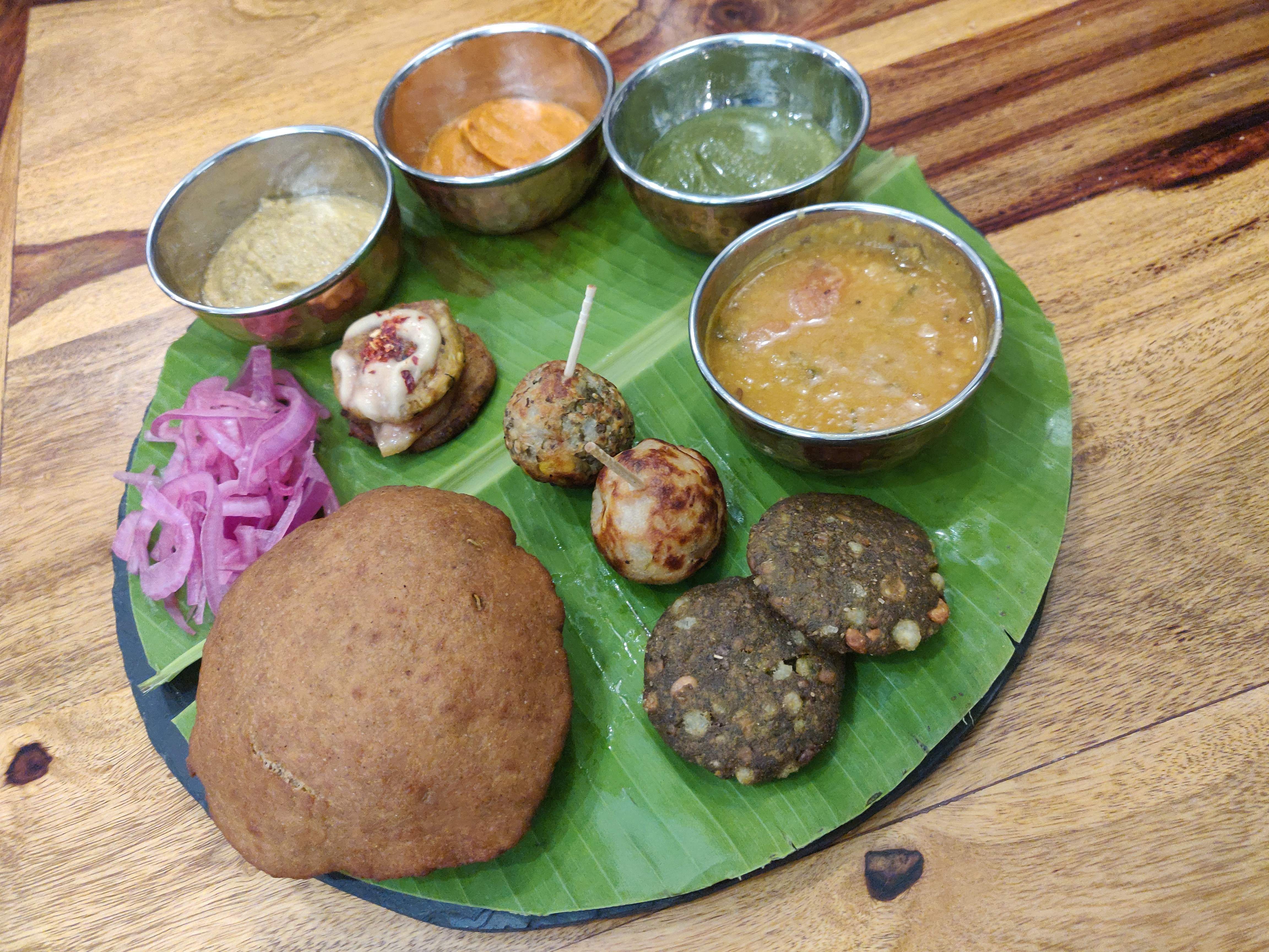 Dish,Food,Cuisine,Ingredient,Meal,Vegetarian food,Produce,Tamil food,Beef ball,Ragi mudde