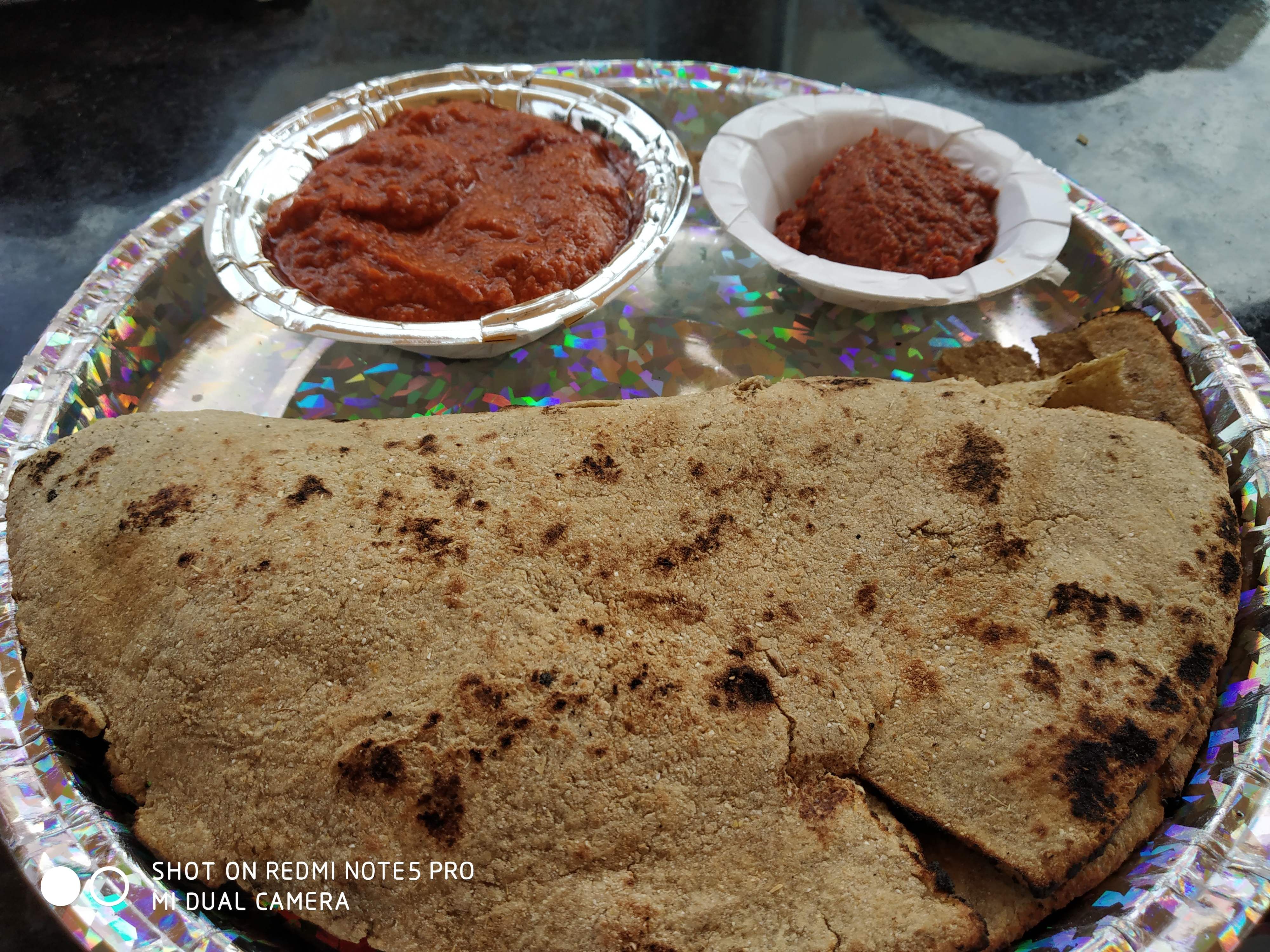 Dish,Food,Cuisine,Ingredient,Indian cuisine,Produce,Baked goods,Bhakri,Chapati,Dessert