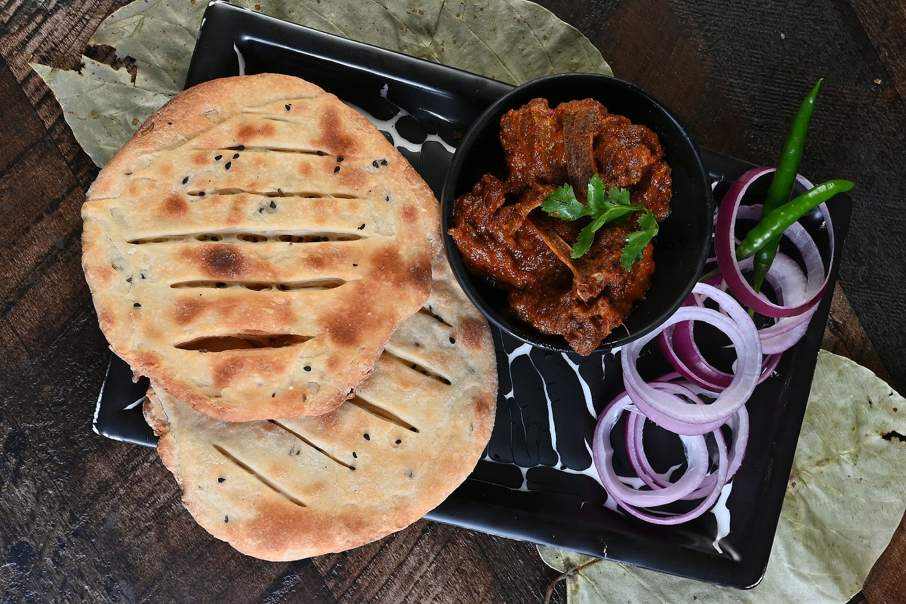 Food,Naan,Dish,Cuisine,Kulcha,Flatbread,Ingredient,Bread,Baked goods,Produce