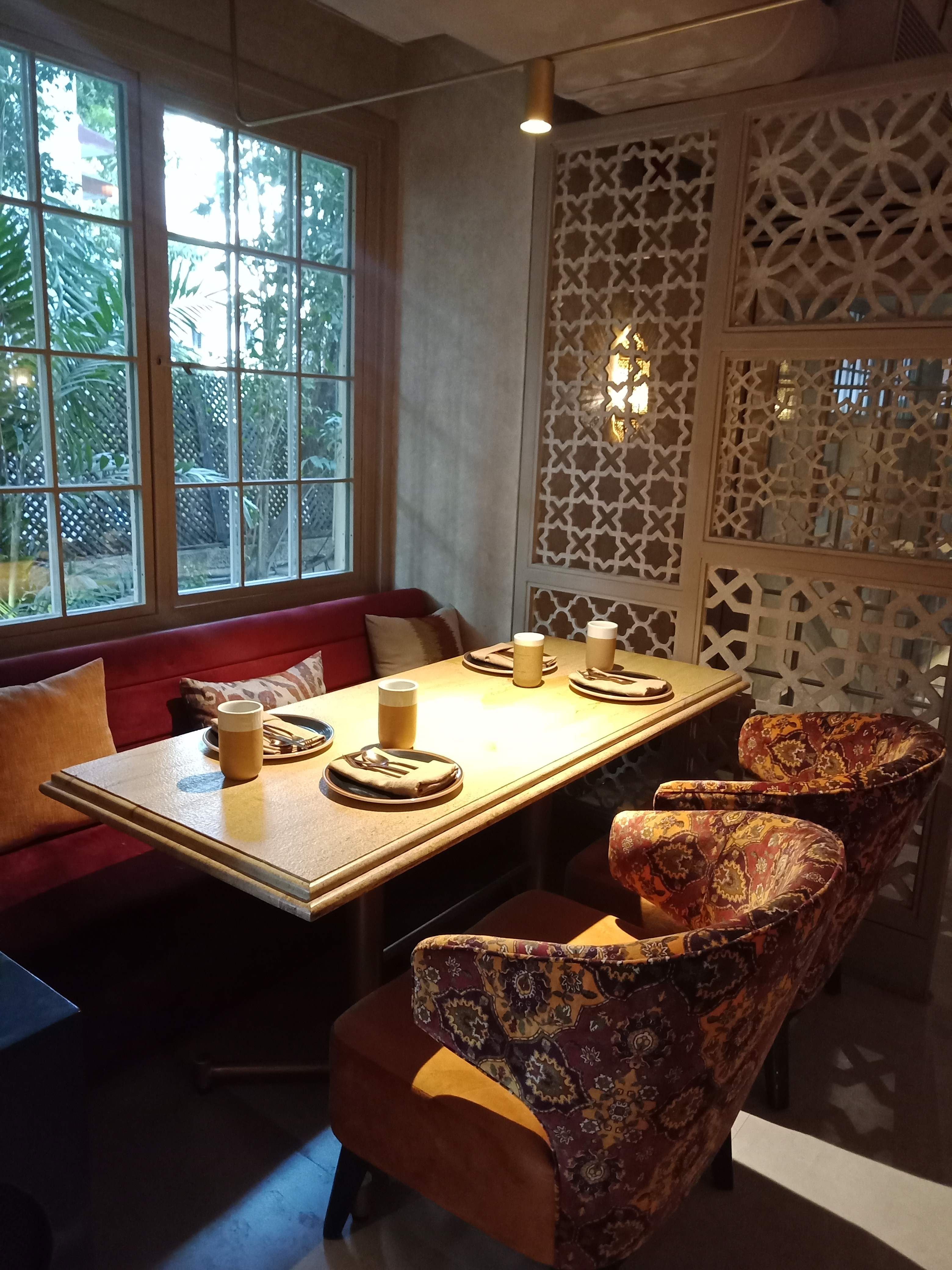 Room,Interior design,Property,Furniture,Building,Table,House,Architecture,Home,Floor