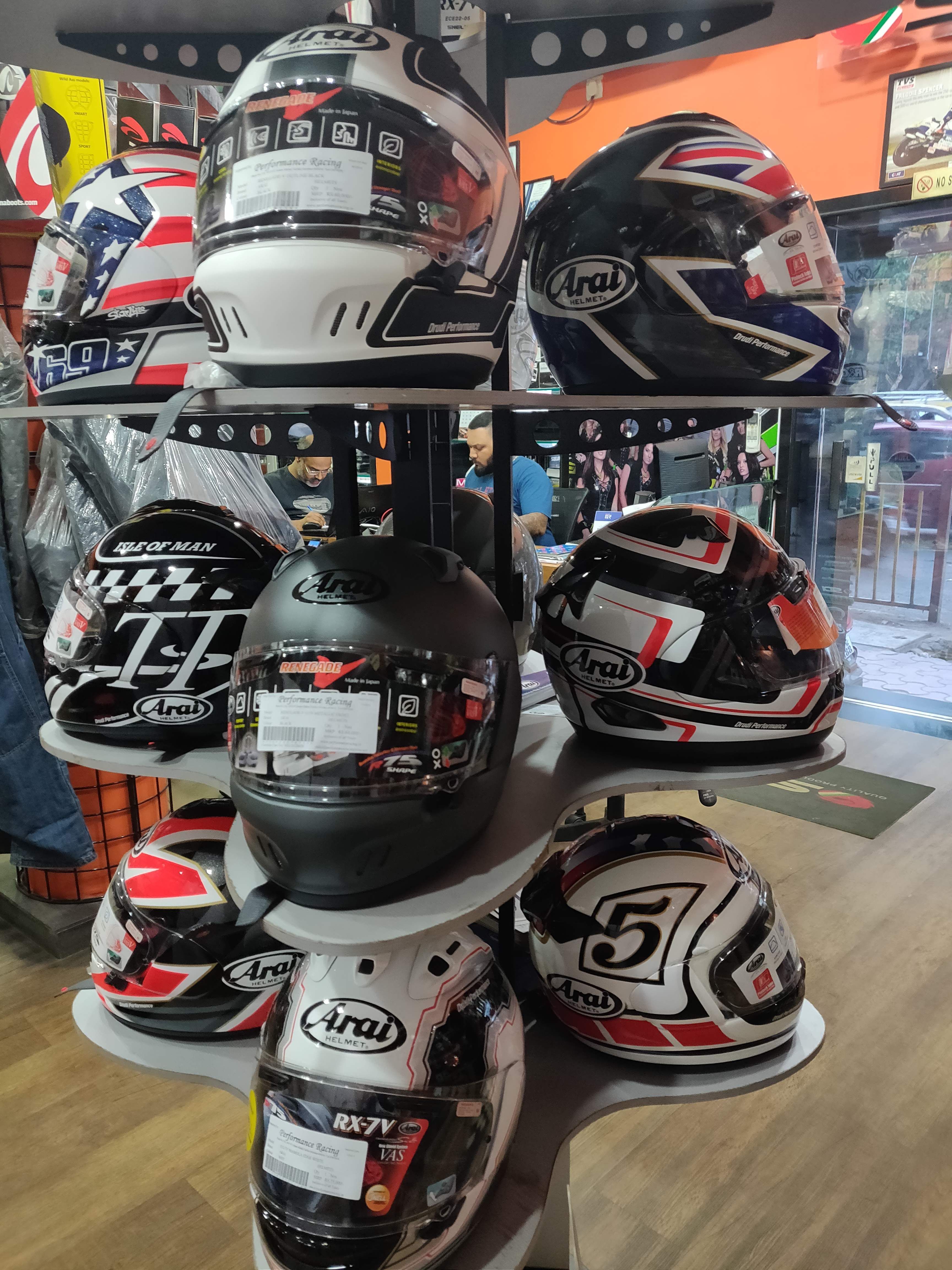 Motorcycle helmet,Helmet,Sports gear,Personal protective equipment,Sports equipment,Headgear,Motocross,Motorcycle,Vehicle,Motorcycle accessories