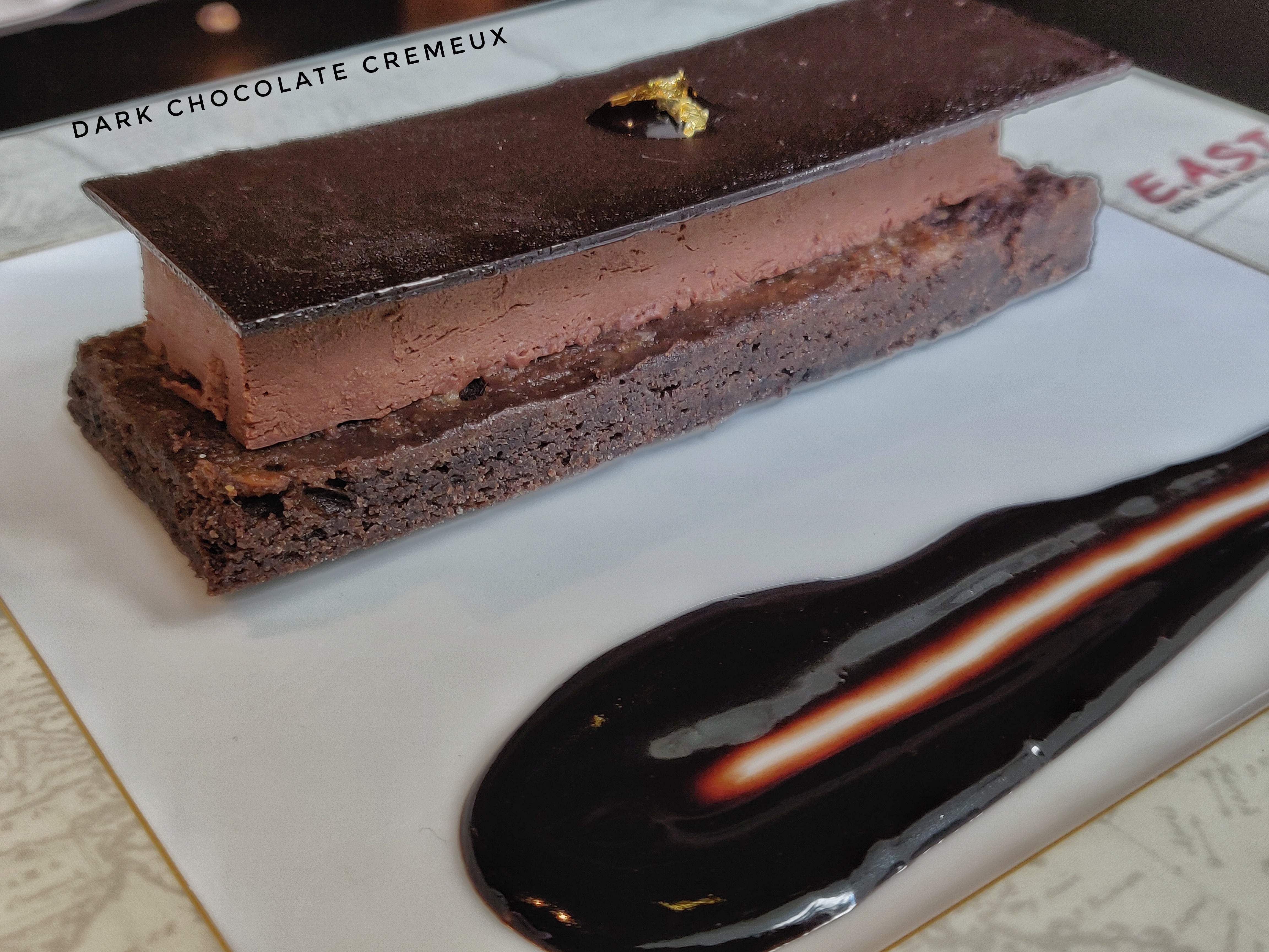 Food,Chocolate,Chocolate cake,Sachertorte,Dessert,Cake,Cuisine,Dish,Ganache,Baked goods