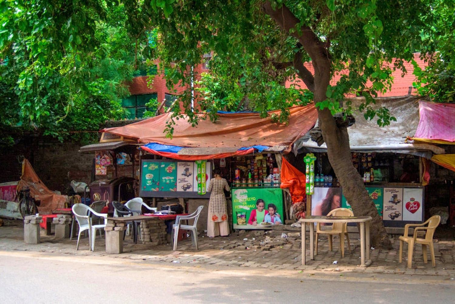 Tree,Public space,Leisure,Building,Vacation,Temple,Architecture,Tourism,House,Plant