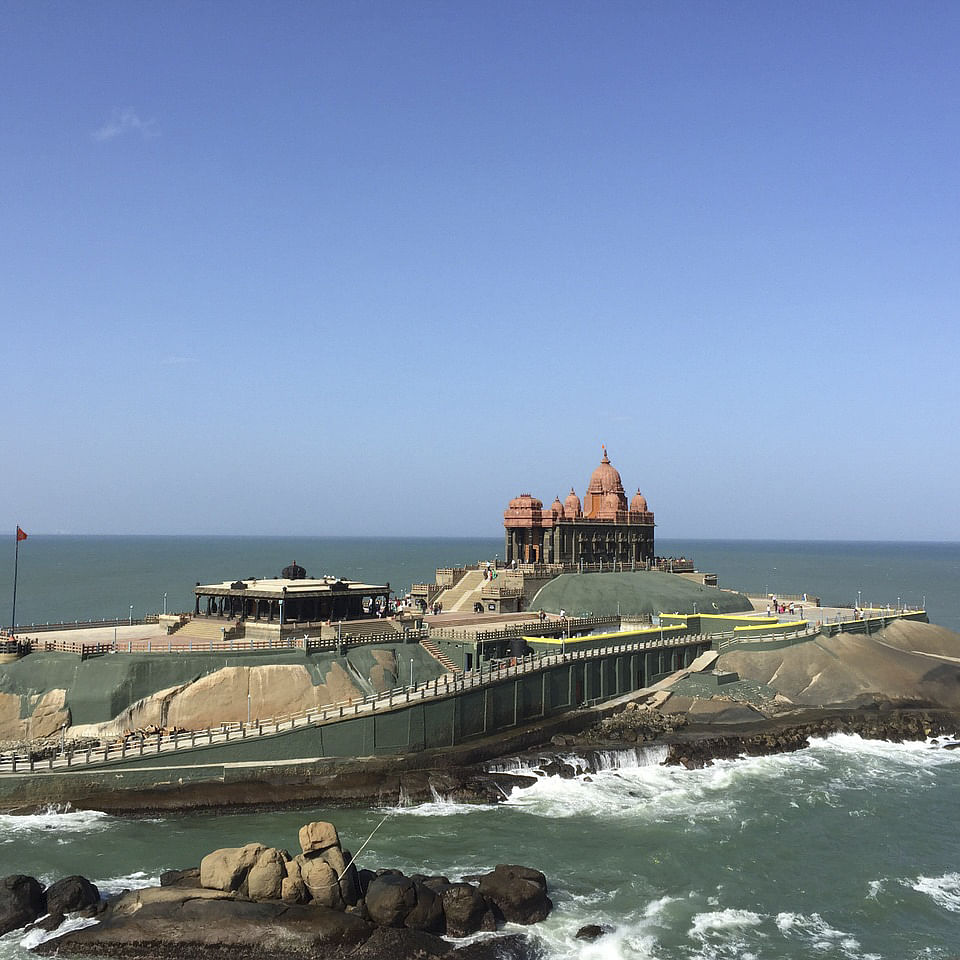 Sea,Coast,Water,Wave,Promontory,Ocean,Sky,Shore,Headland,Tower