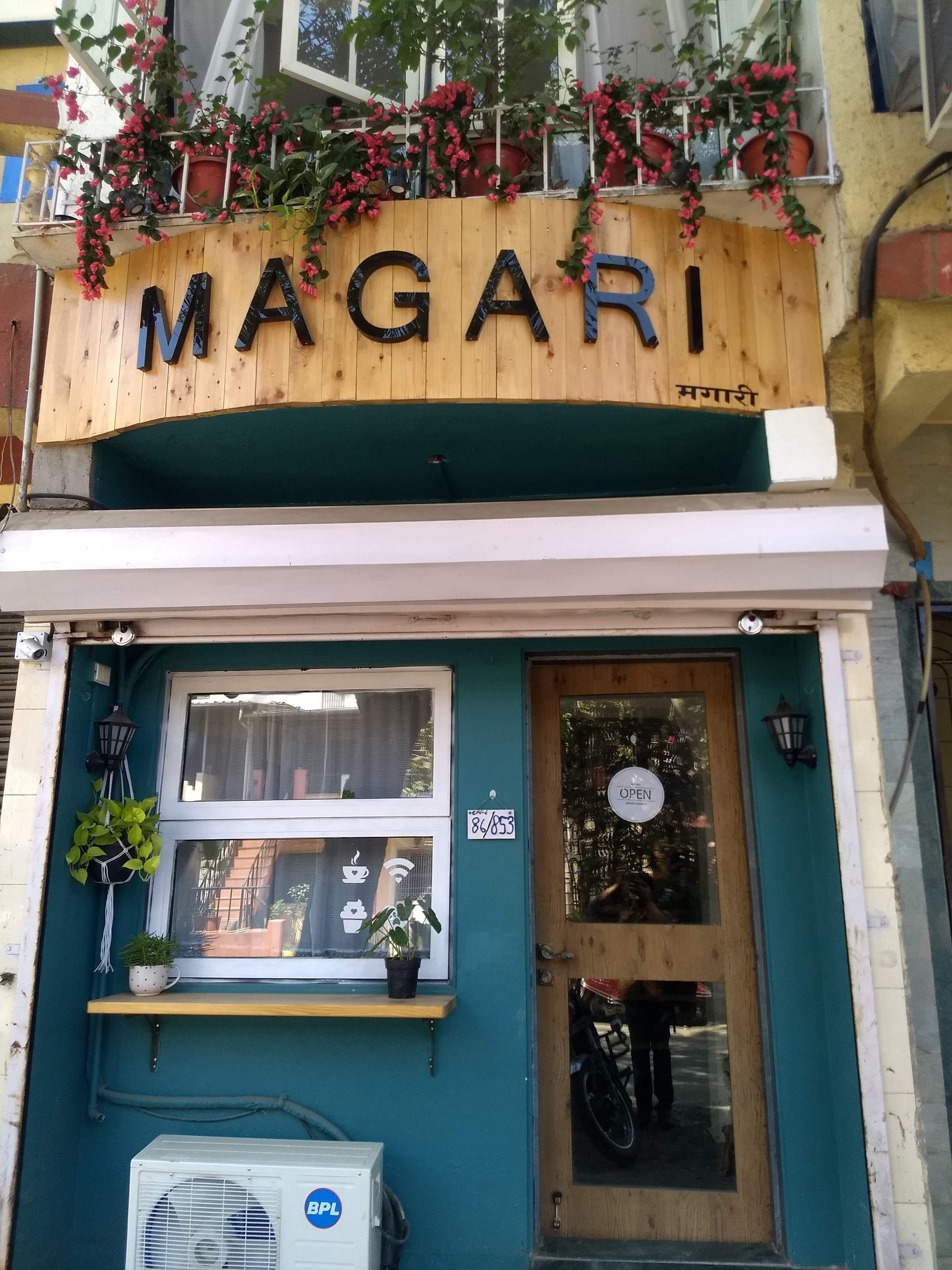 Building,Facade,Window,House,Door