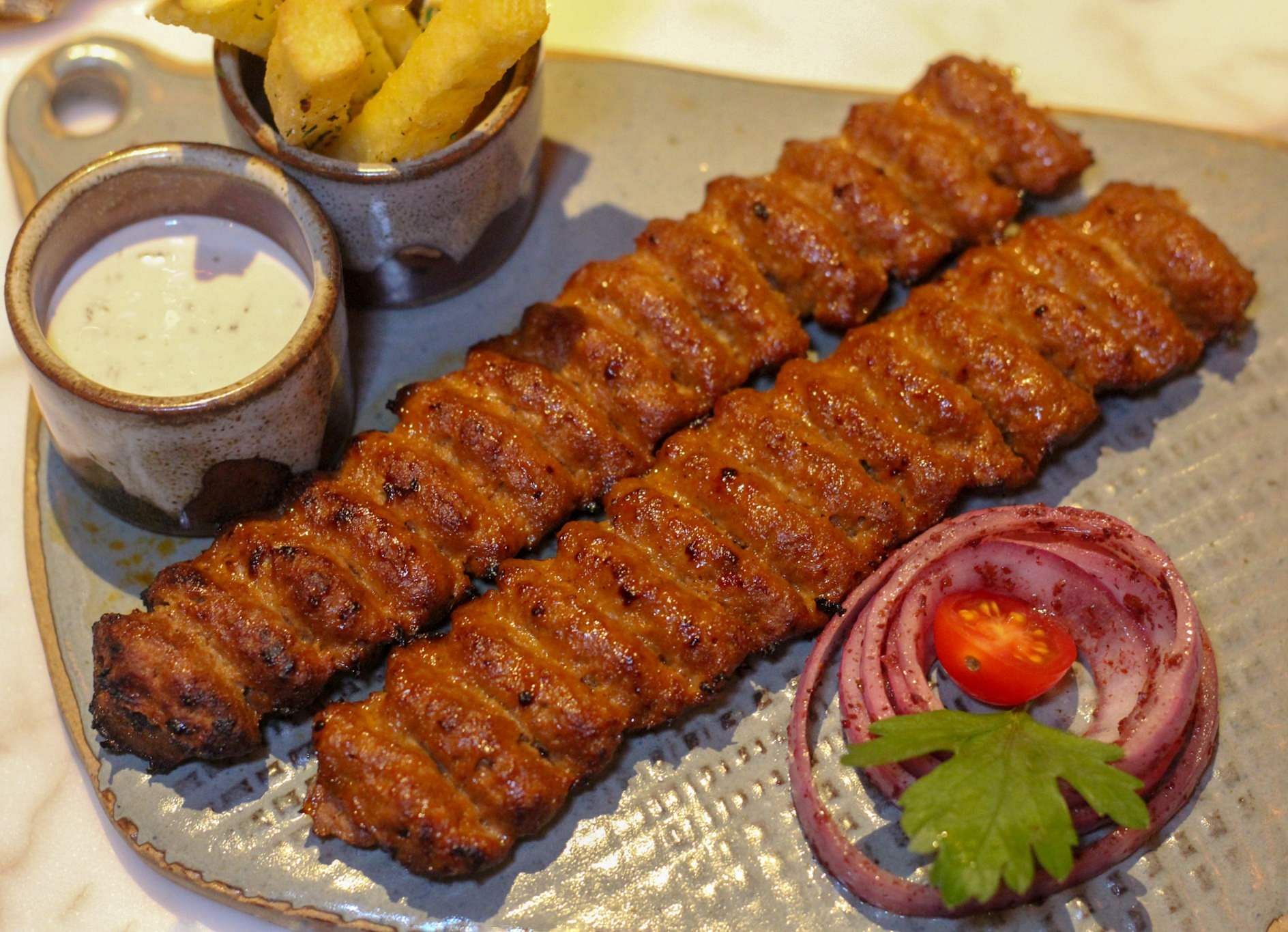 Dish,Food,Cuisine,Chelow kabab,Kebab,Ingredient,Mititei,Kebapche,Meat,Breakfast sausage