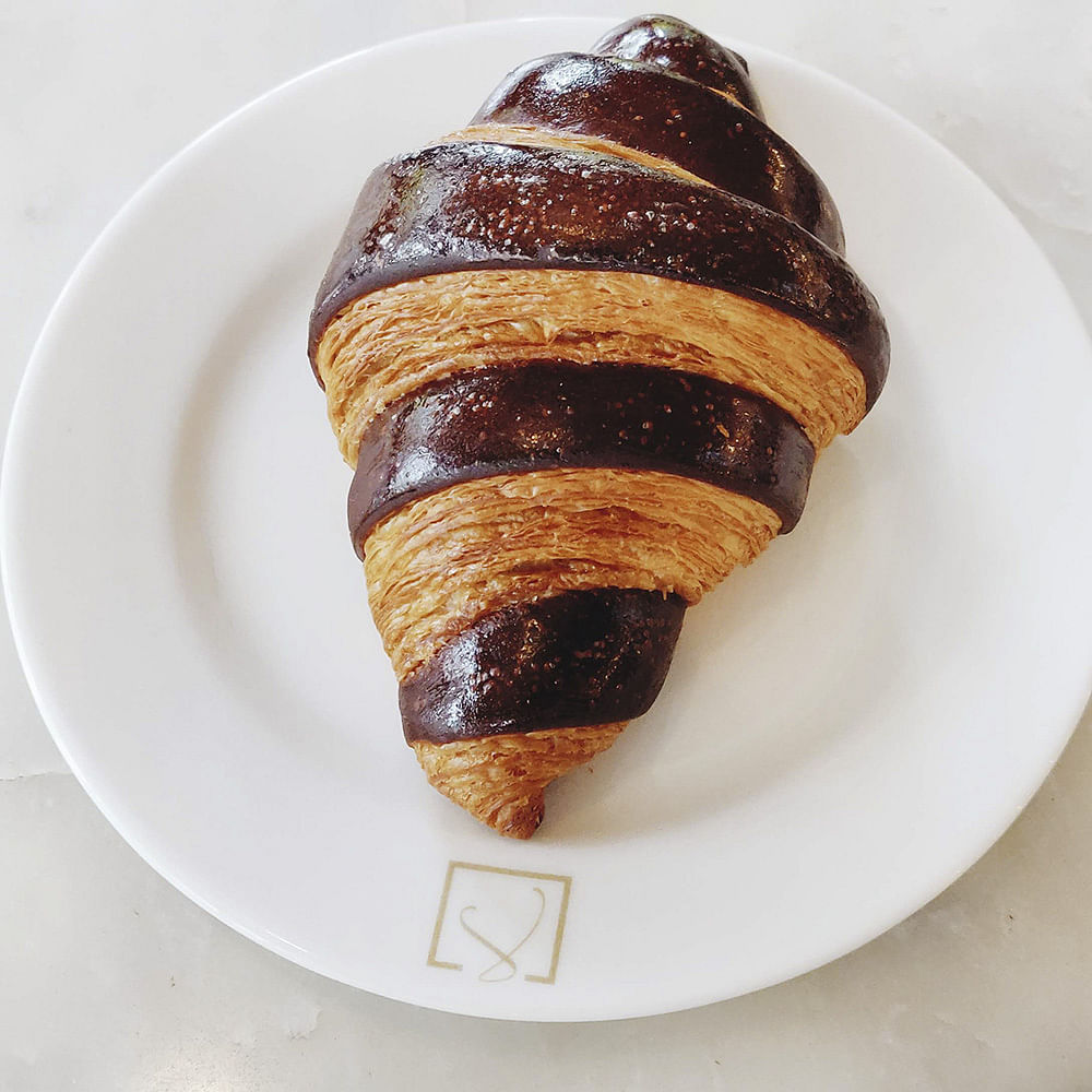 Croissant,Food,Dish,Cuisine,Baked goods,Pastry,Rugelach,Ingredient,Viennoiserie,Dessert