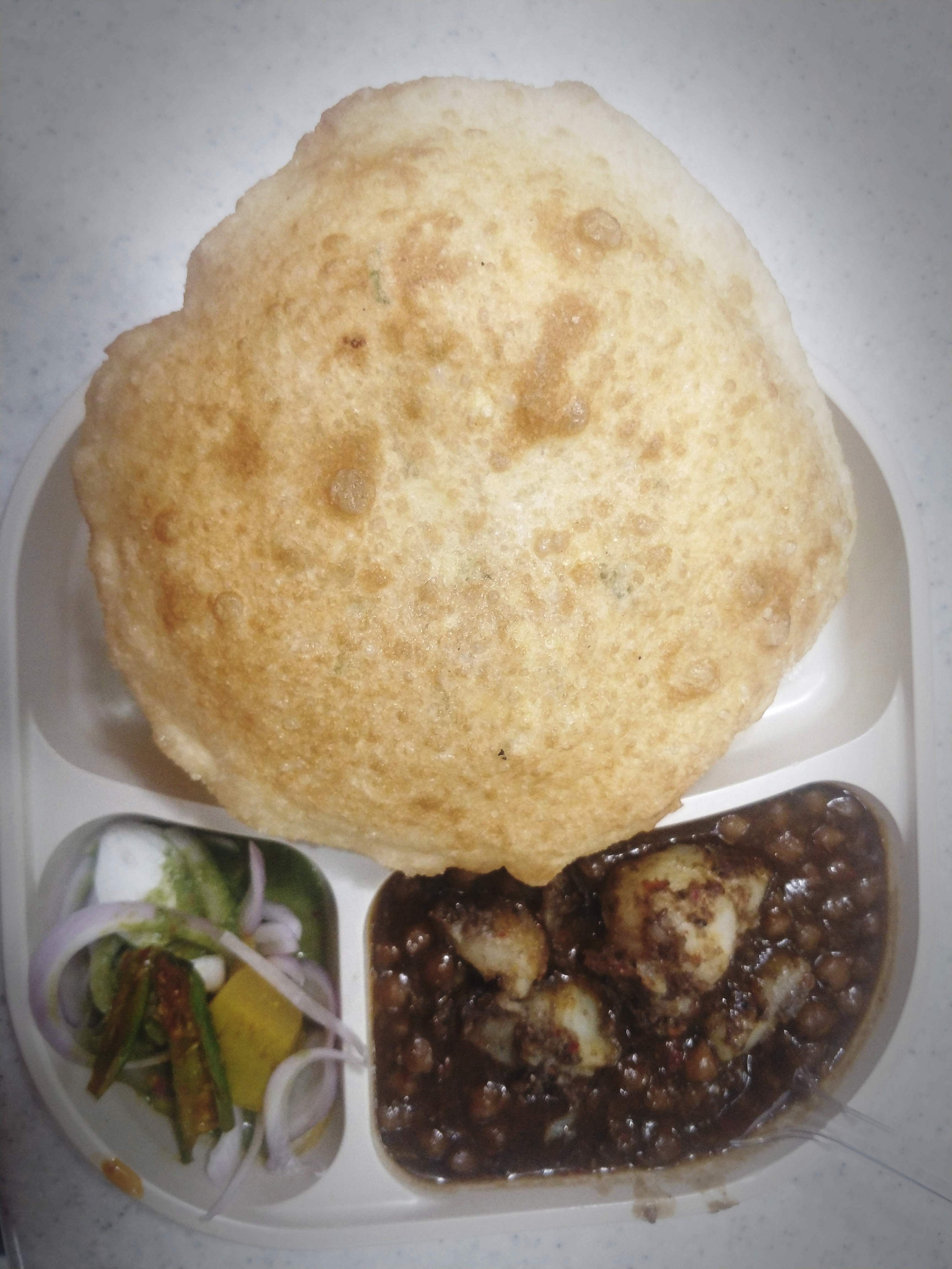 Dish,Food,Cuisine,Comfort food,Ingredient,Chole bhature,Produce,Hoppang,Oyaki,Recipe