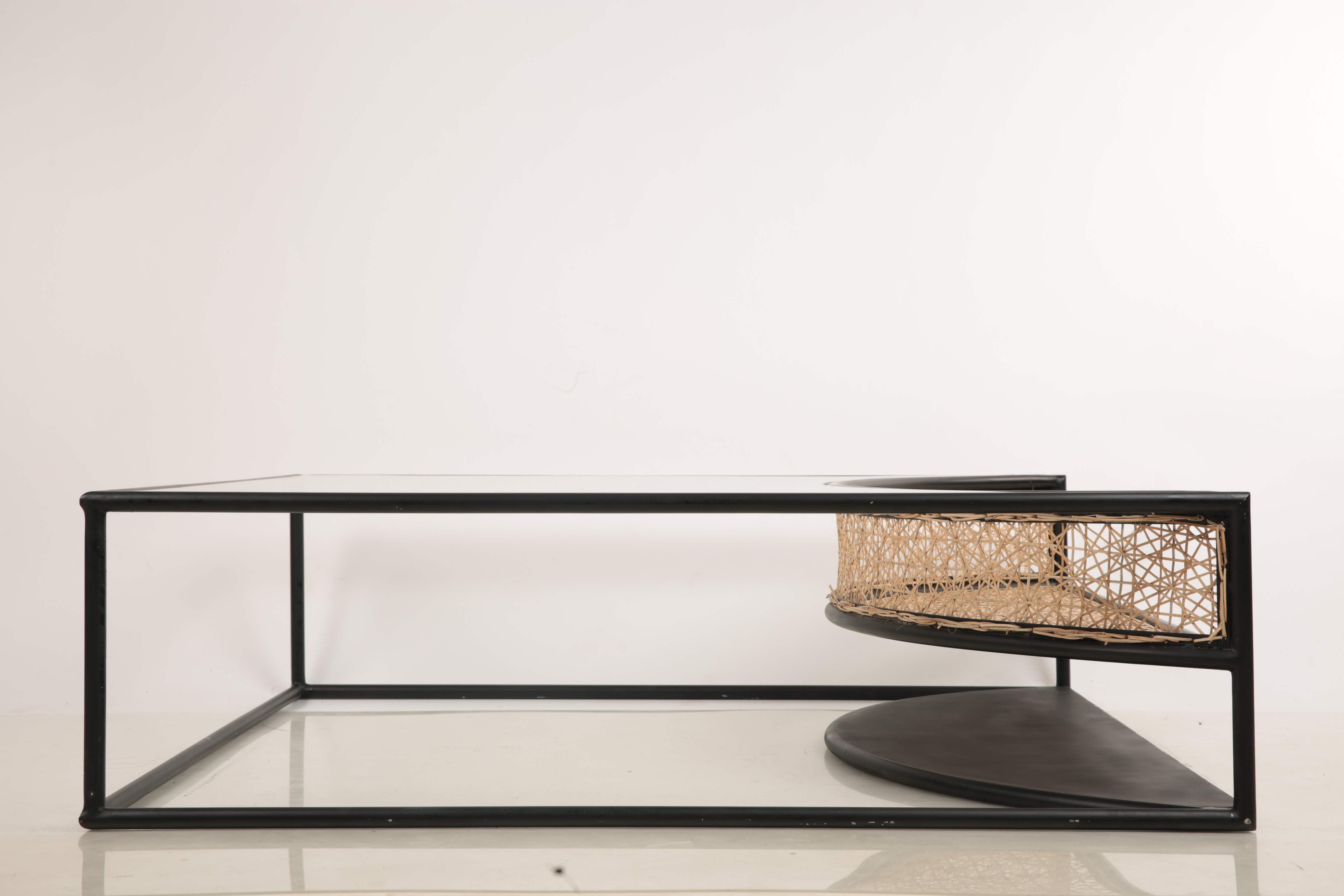 Furniture,Table,Sofa tables,Coffee table,Iron,Shelf,Rectangle,Metal,Glass,Desk