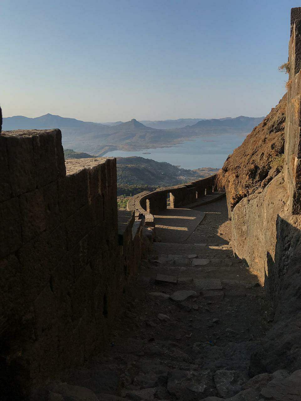 Sky,Wall,Landscape,Fortification,Mountain,Hill,Ruins,Vacation,Ancient history,Terrain