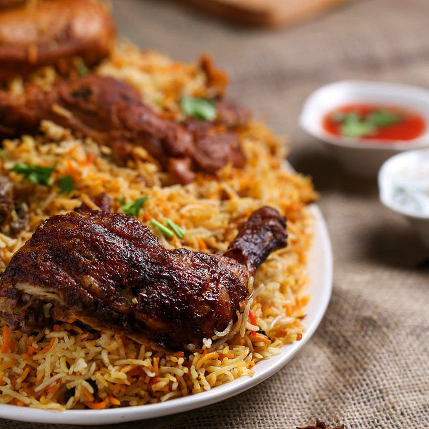 Dish,Food,Cuisine,Ingredient,Biryani,Meat,Jollof rice,Hyderabadi biriyani,Kabsa,Staple food