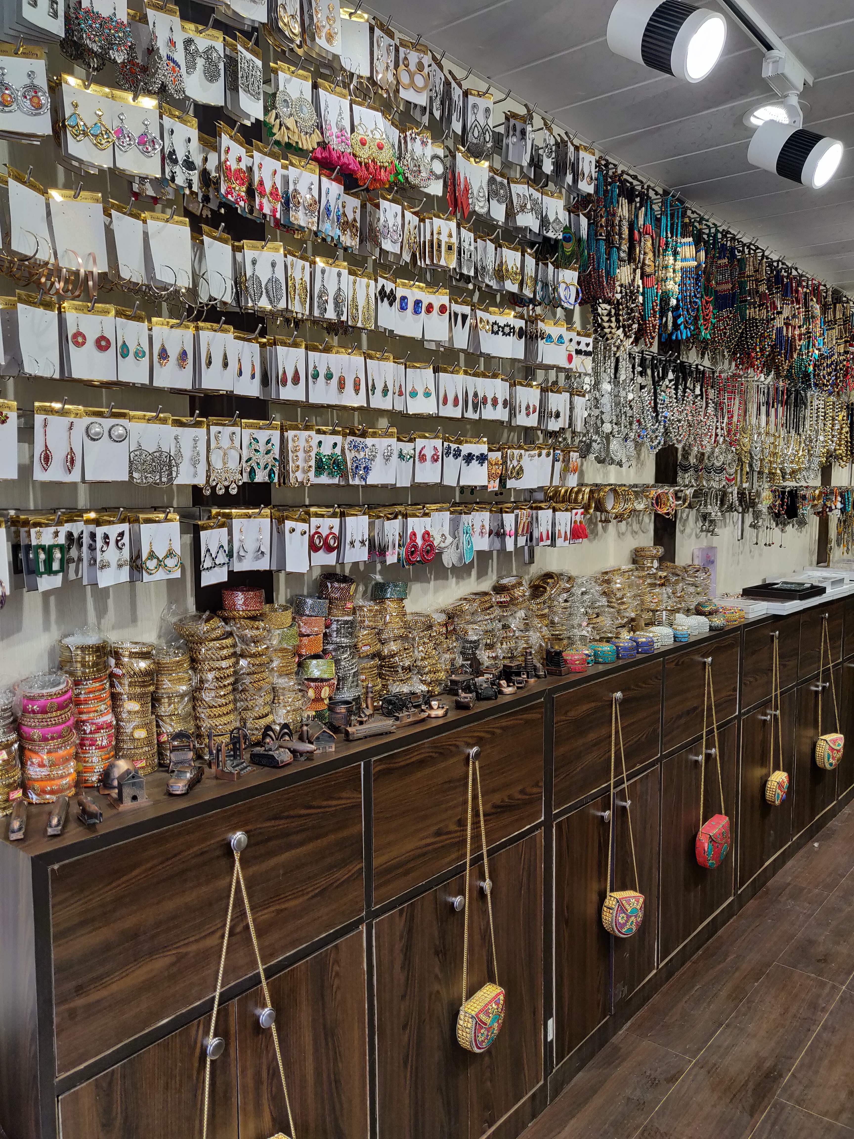 Building,Product,Retail,Shelf,Inventory,Collection,Liquor store,Interior design,Outlet store,Aisle