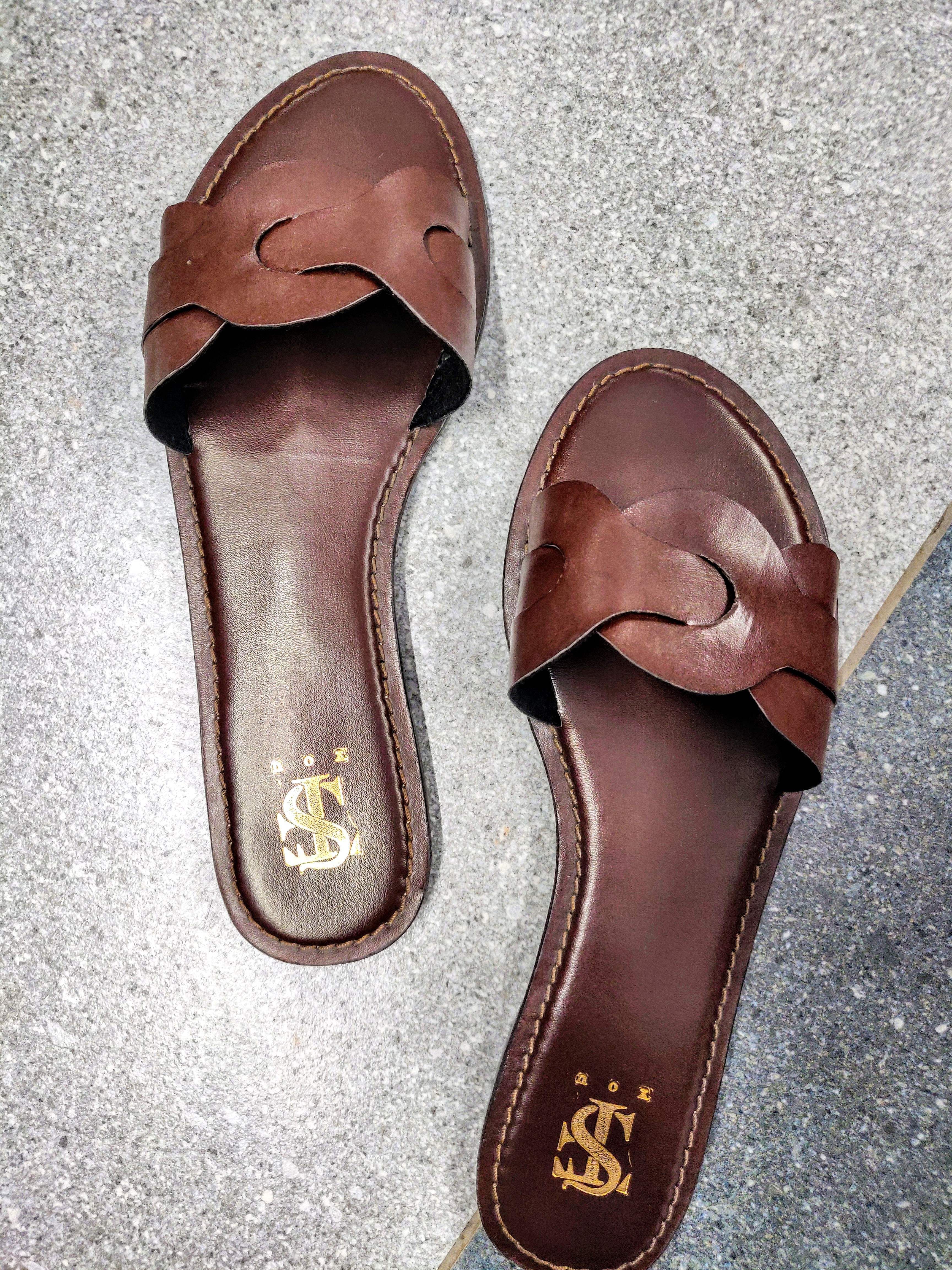 Footwear,Shoe,Brown,Tan,Slipper,Leather,Sandal