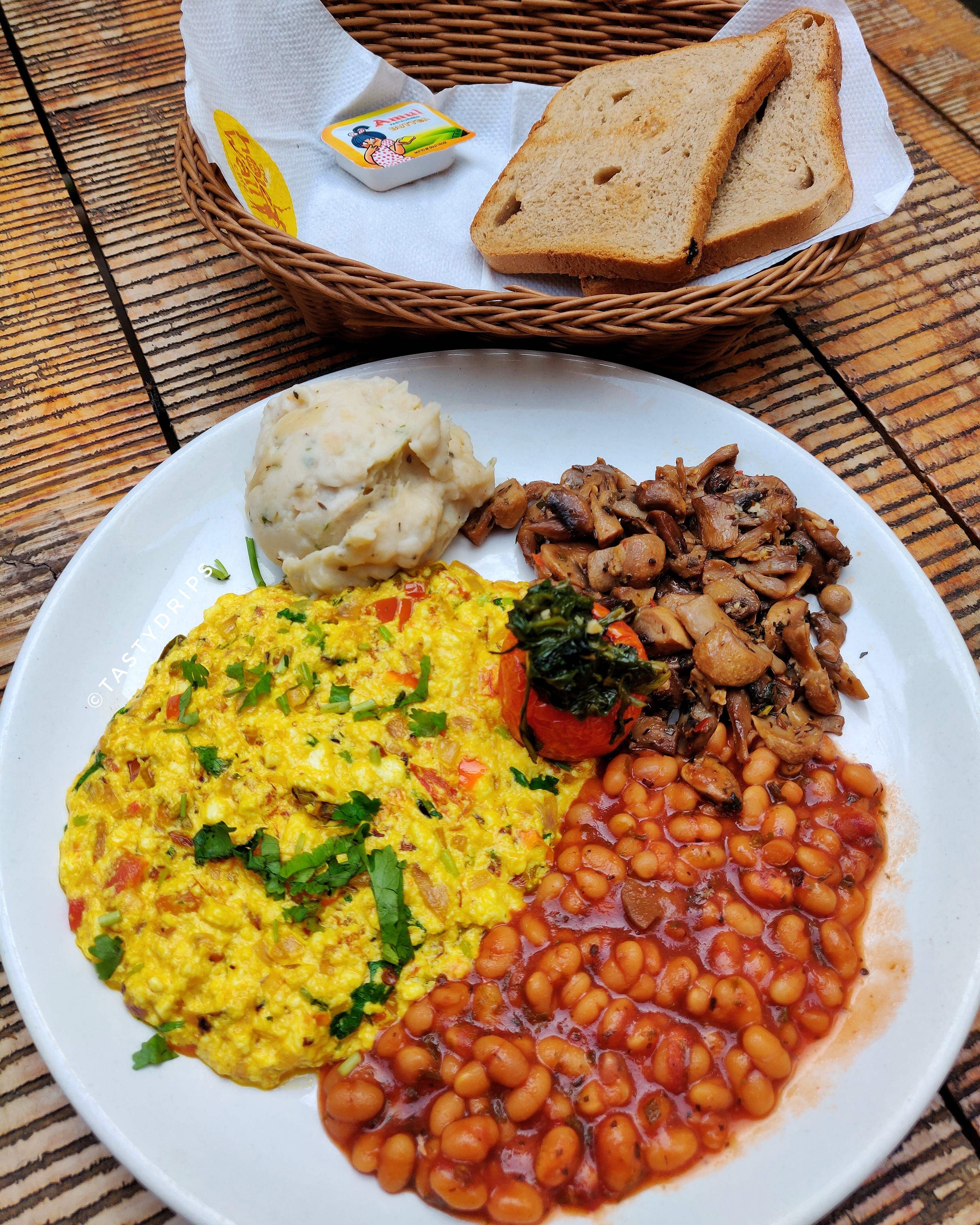 Dish,Food,Cuisine,Baked beans,Ingredient,Meal,Full breakfast,Vegan nutrition,Produce,Recipe