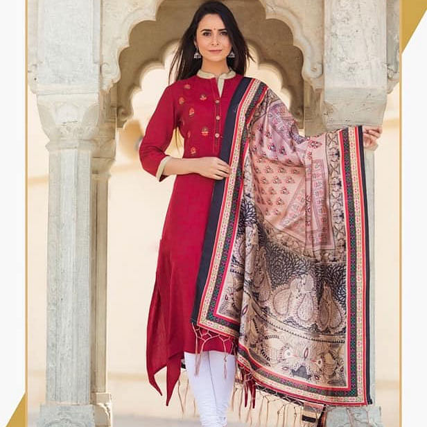 Clothing,Maroon,Magenta,Sari,Pink,Silk,Formal wear,Beige,Textile,Embroidery