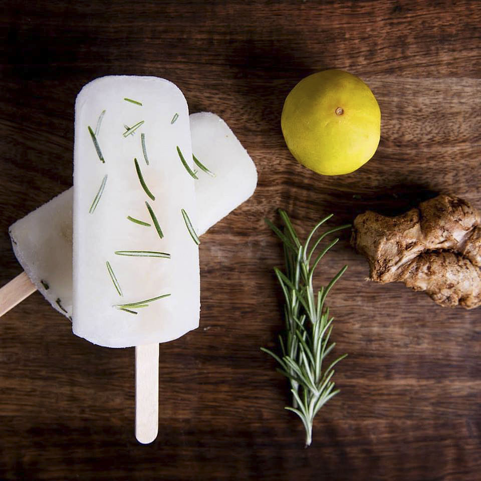 Cutting board,Wood,Plant,Still life photography,Food,Herb,Still life,Vegetable