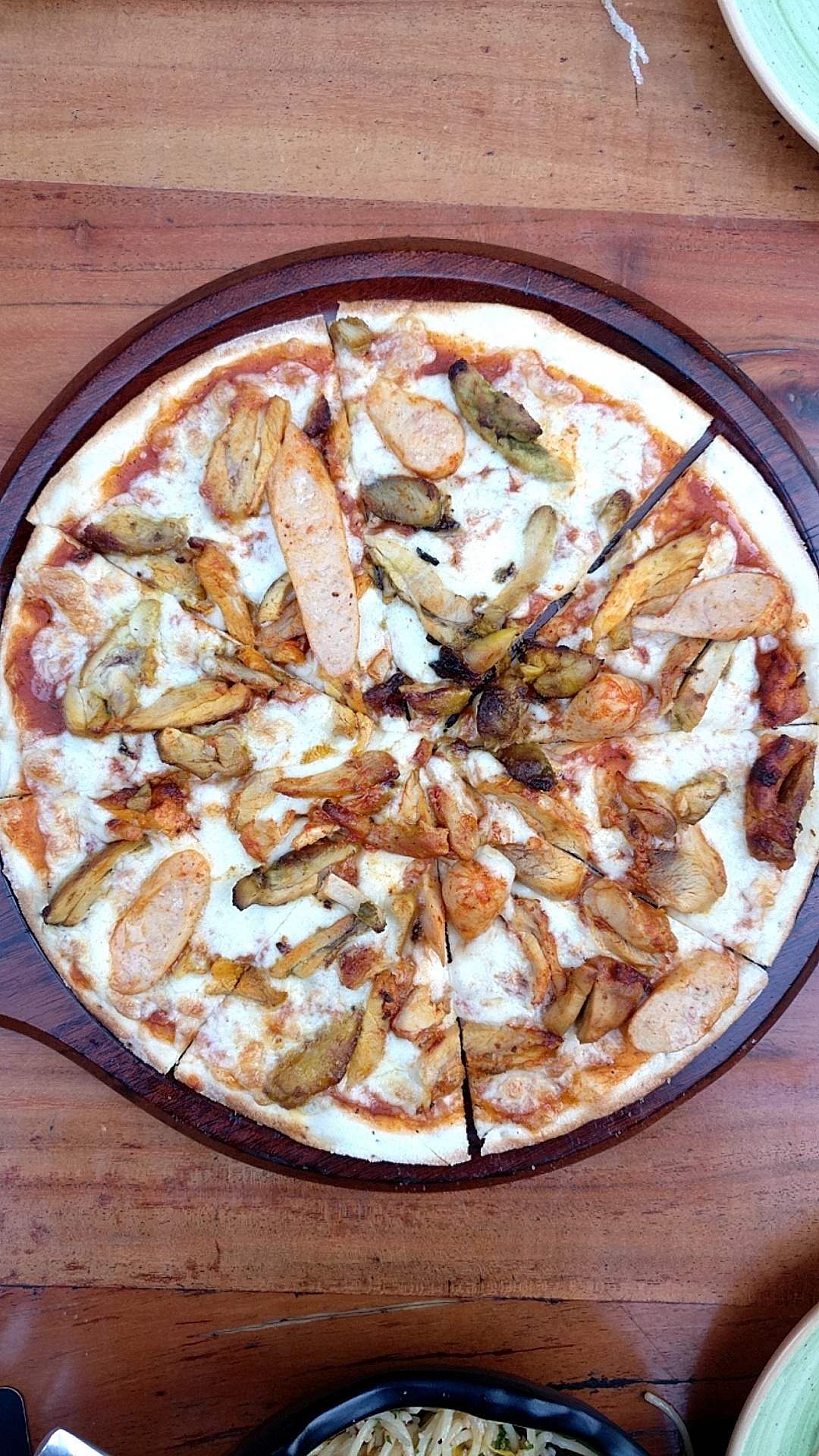 Dish,Food,Cuisine,Ingredient,Pizza,Flatbread,Produce,Recipe,Comfort food,Dessert