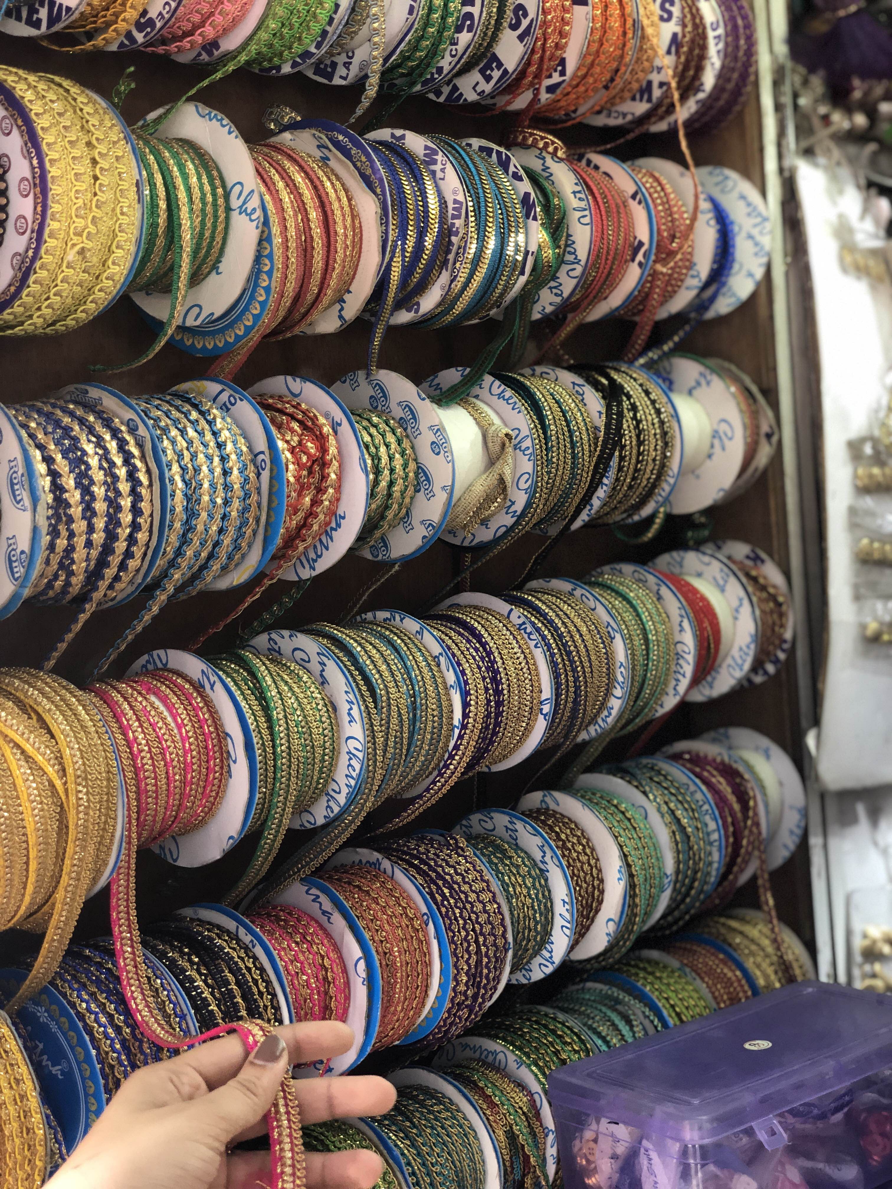 Wool,Thread,Textile,Bangle,Fashion accessory