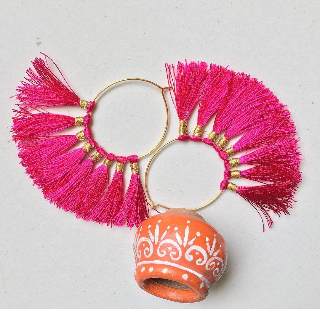 Pink,Magenta,Fashion accessory,Jewellery