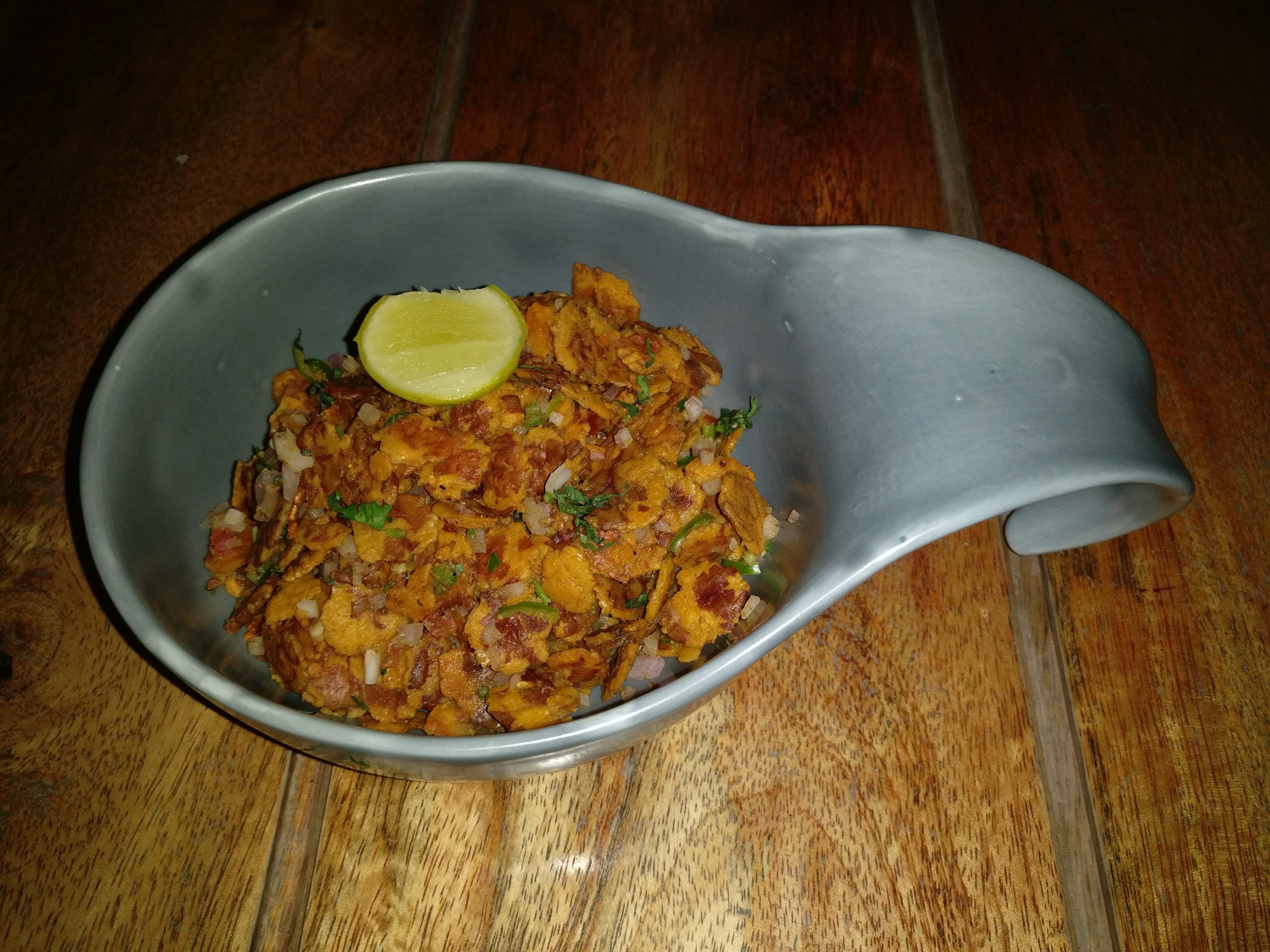 Dish,Food,Cuisine,Ingredient,Produce,Biryani,Staple food,Jollof rice,Thai fried rice,Hyderabadi biriyani