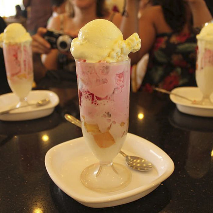 Food,Frozen dessert,Dessert,Ice cream,Gelato,Cuisine,Sweetness,Dish,Sundae,Dondurma