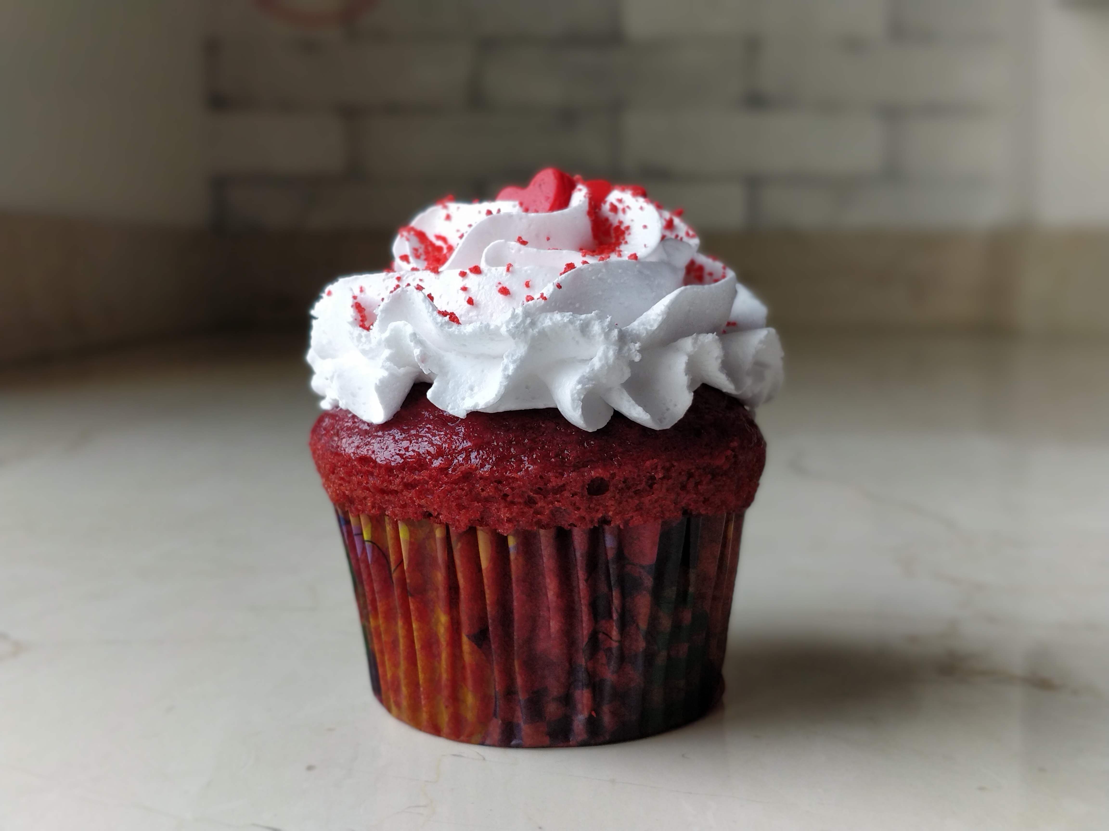 Food,Cupcake,Buttercream,Icing,Dessert,Whipped cream,Baking cup,Baking,Cream,Red