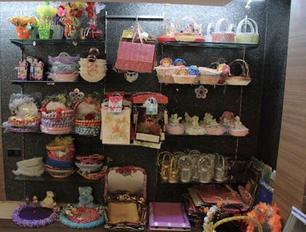 Shelf,Toy,Collection,Souvenir,Display case