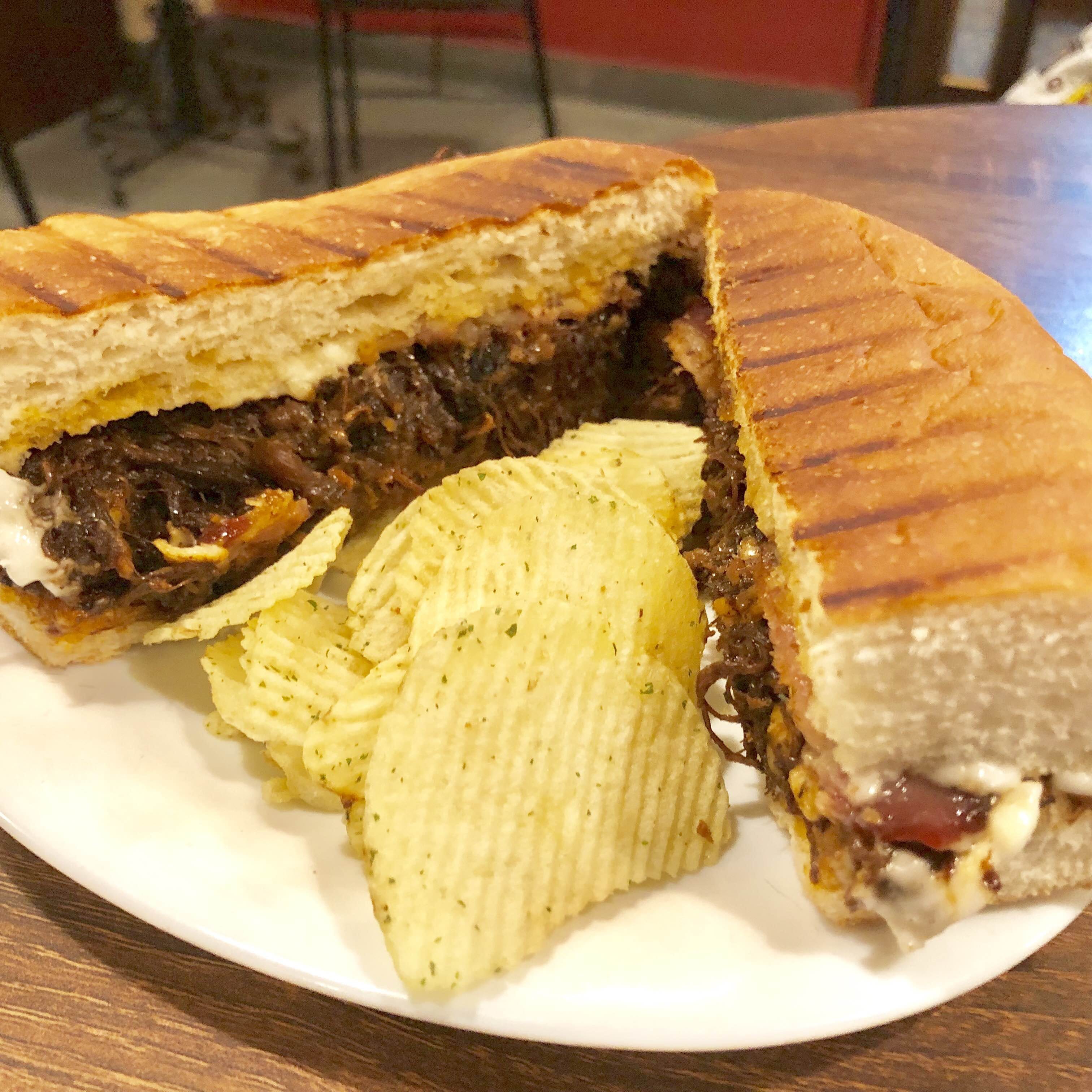 img-gallery-featured