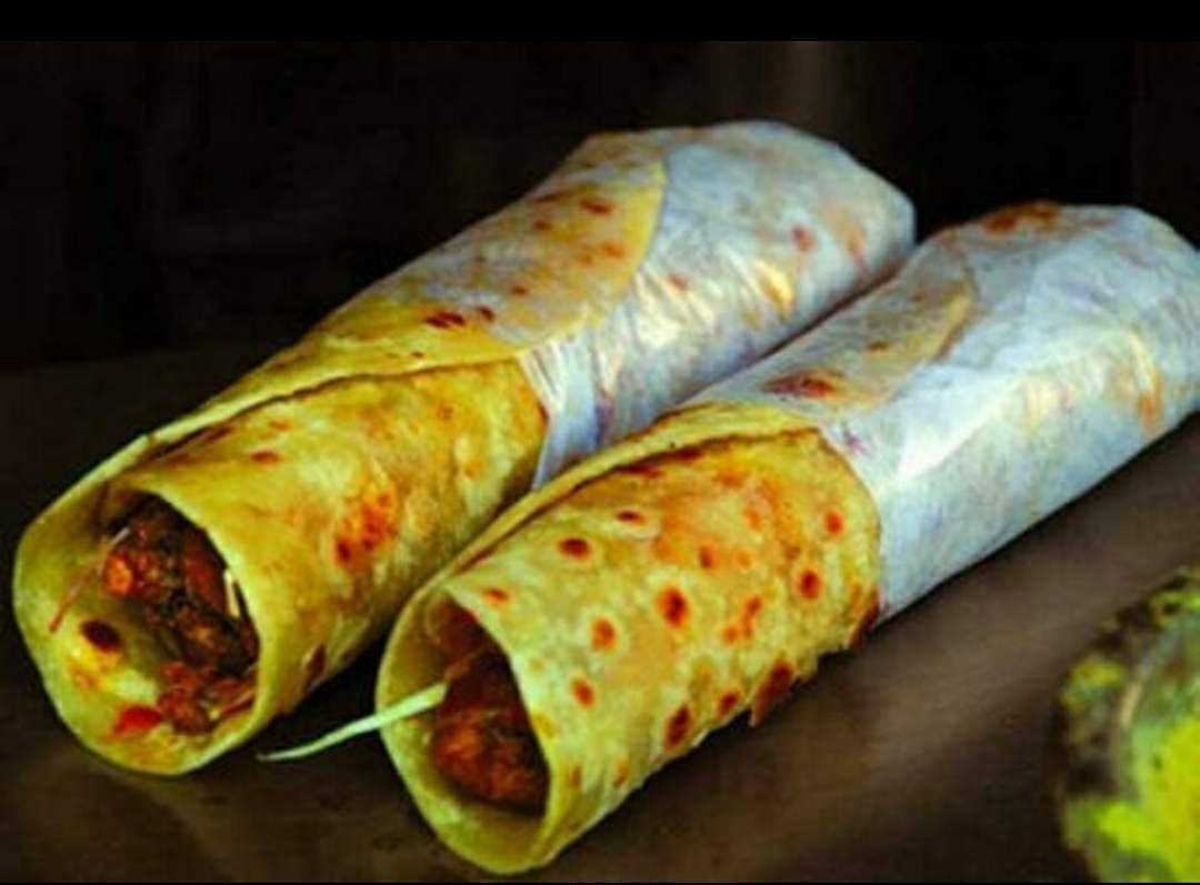 Sandwich wrap,Food,Kati roll,Dish,Cuisine,Ingredient,Wrap roti,Mission burrito,Popiah,Burrito