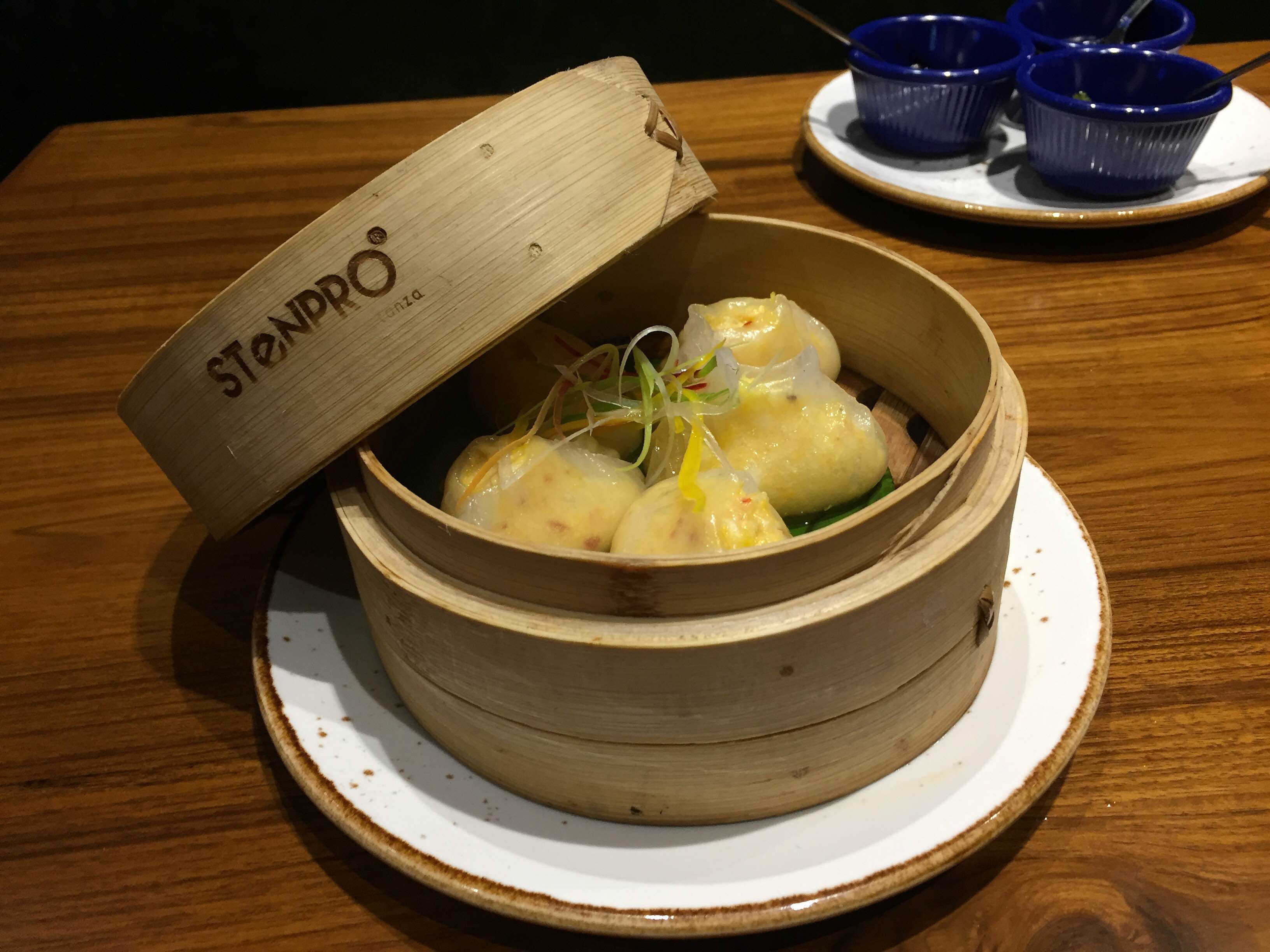 Dish,Food,Cuisine,Shumai,Dim sim,Dim sum,Dumpling,Ingredient,Xiaolongbao,Wonton