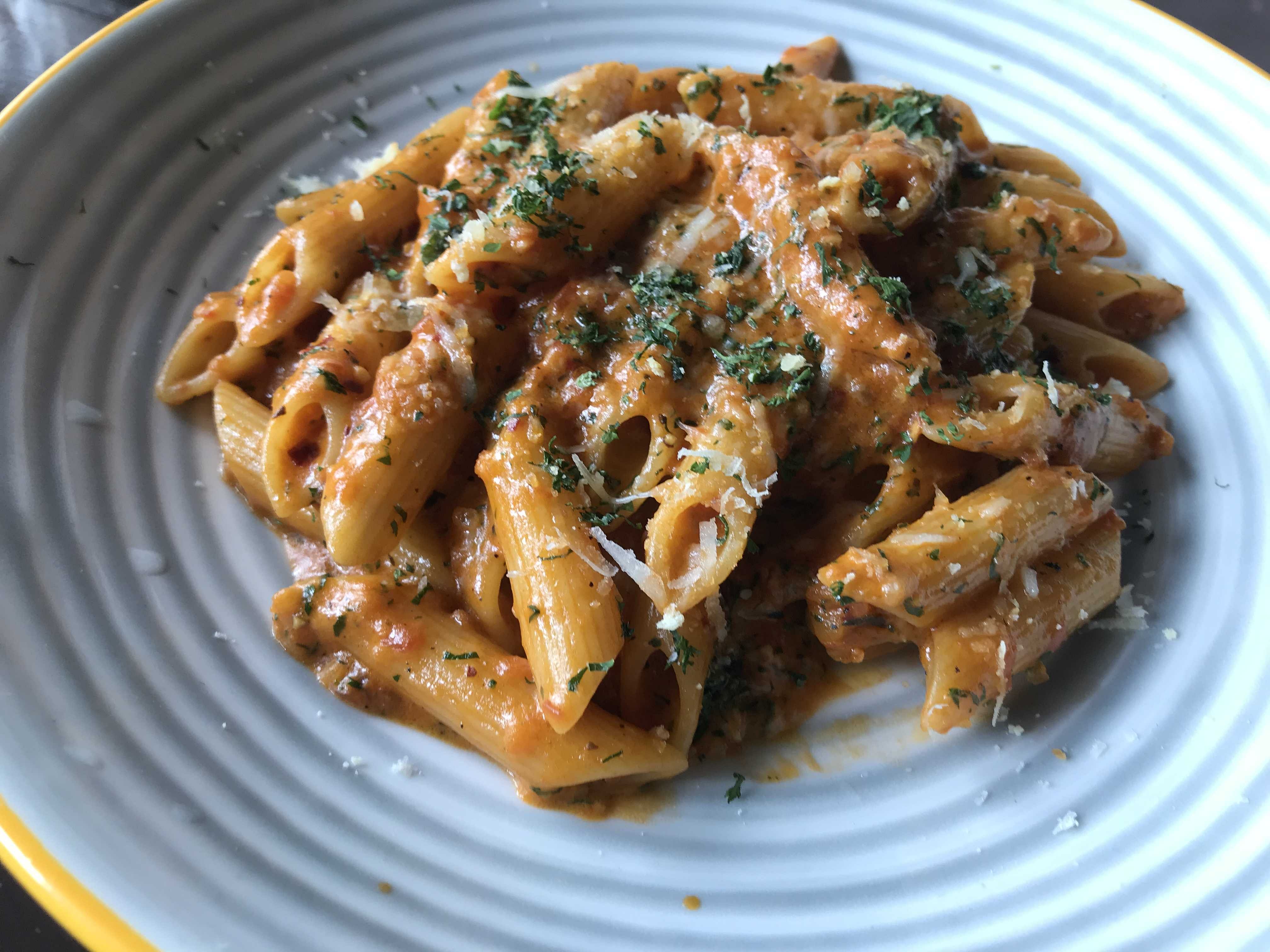 Dish,Food,Cuisine,Penne,Penne alla vodka,Ingredient,Vodka sauce,Rigatoni,Italian food,Produce