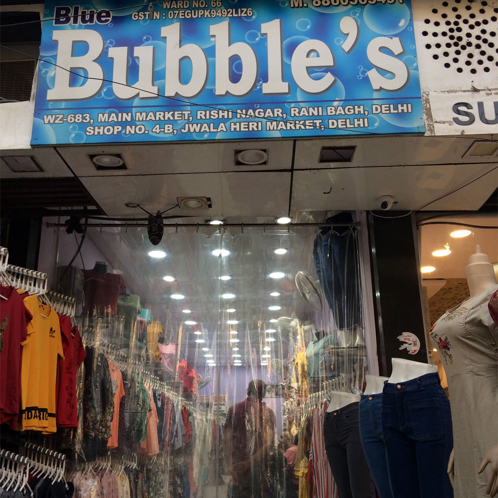 Outlet store,Textile,Building,Shopping,World