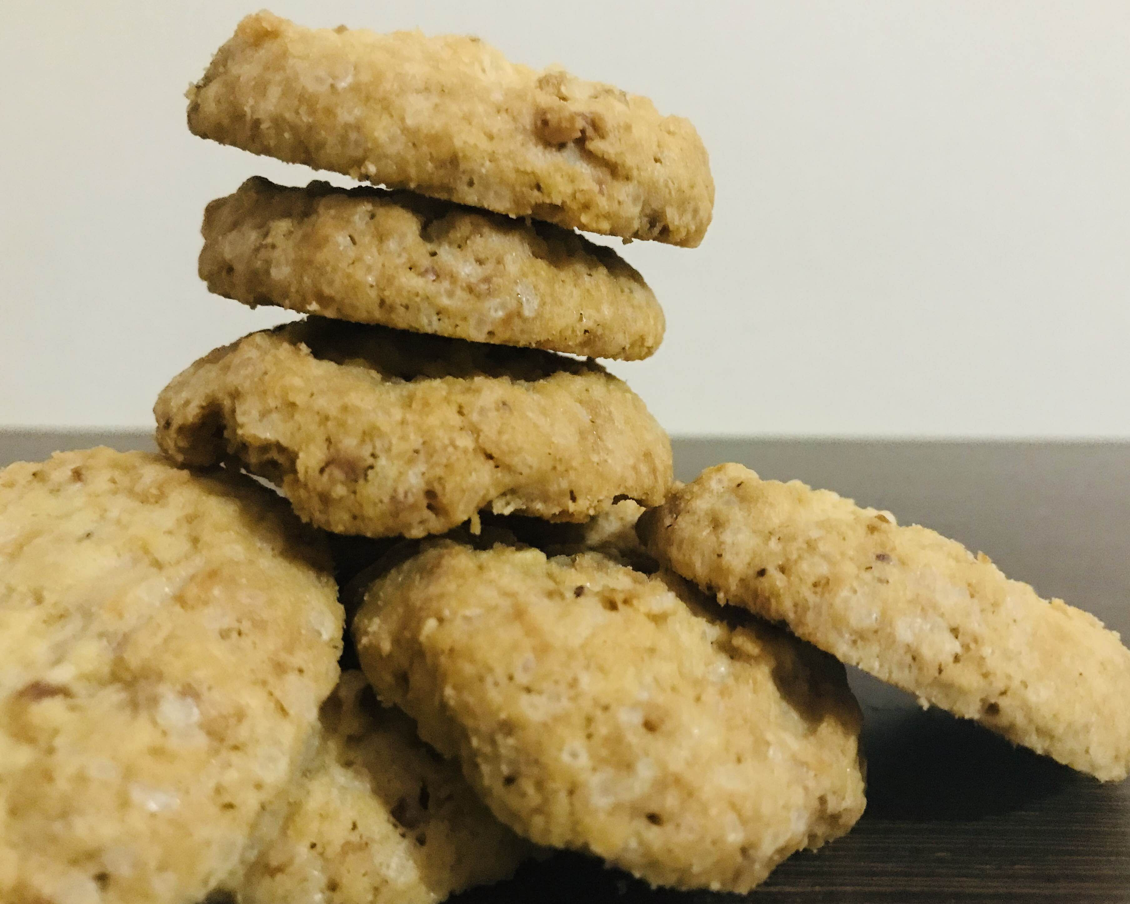 Dish,Food,Cuisine,Biscuit,Ingredient,Cookie,Cookies and crackers,Snack,Gluten,Baked goods