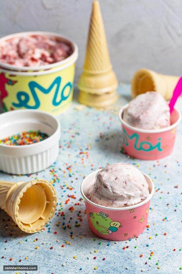 Food,Ice cream,Frozen dessert,Gelato,Cuisine,Dish,Ingredient,Dessert,Frozen yogurt,Soft Serve Ice Creams