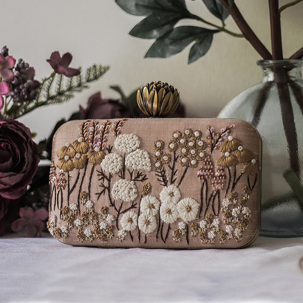 Brown,Rectangle,Coin purse,Floral design,Beige,Fashion accessory,Plant,Bag,Metal