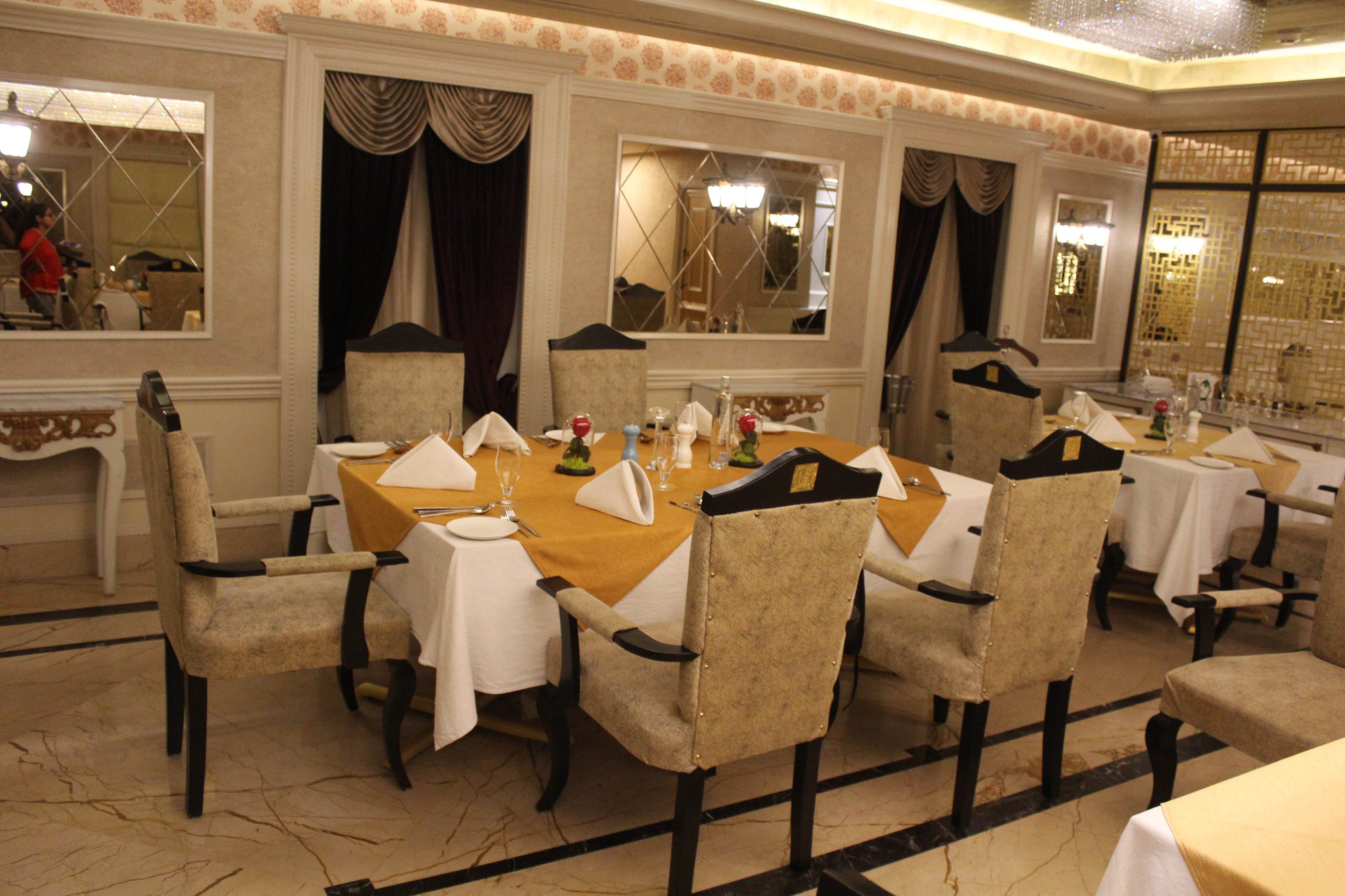 Restaurant,Property,Room,Function hall,Interior design,Building,Table,Dining room,Banquet,Furniture