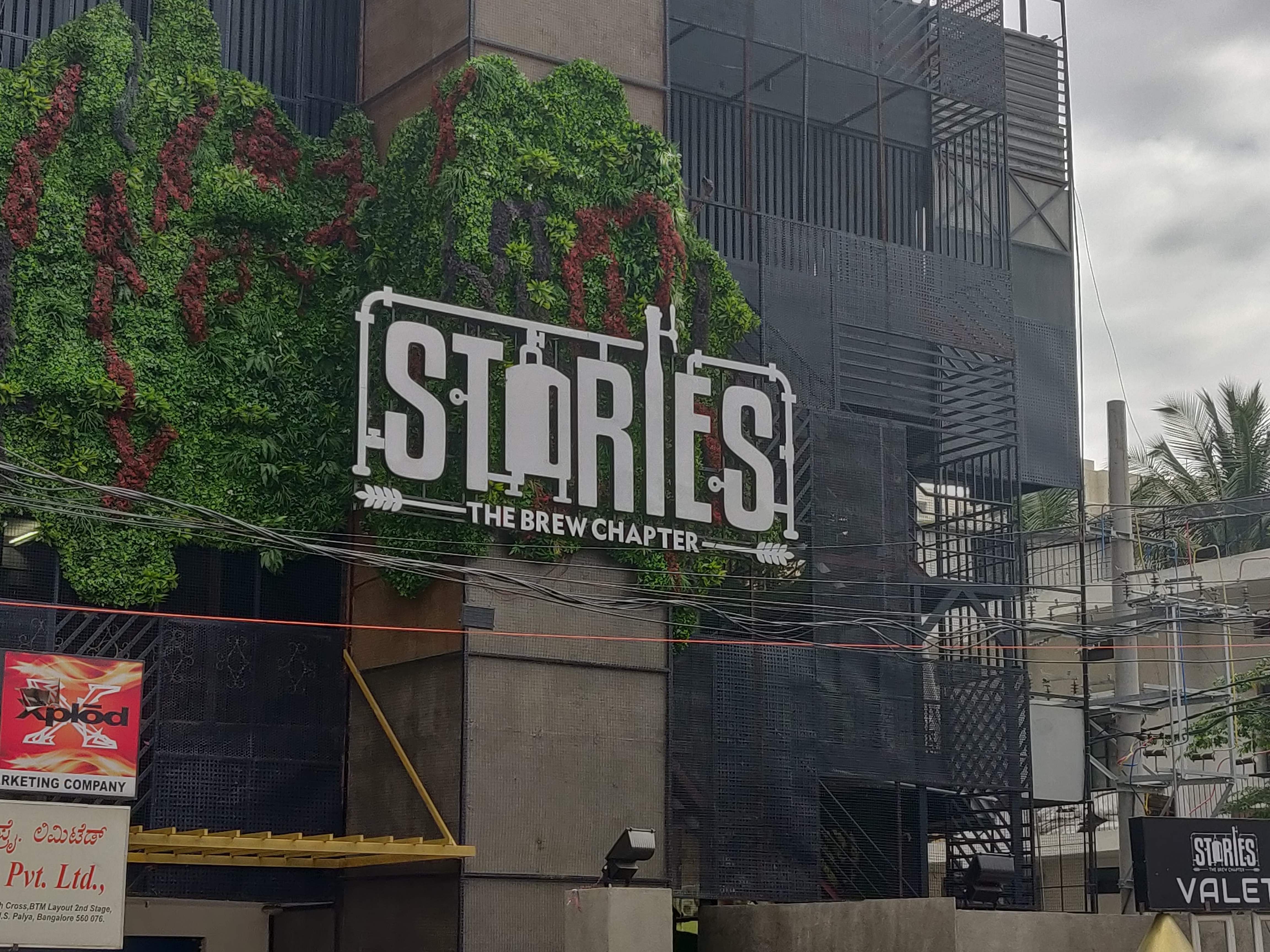 Metropolitan area,Urban area,Architecture,Building,City,Advertising,Real estate,Neighbourhood,Downtown,Font