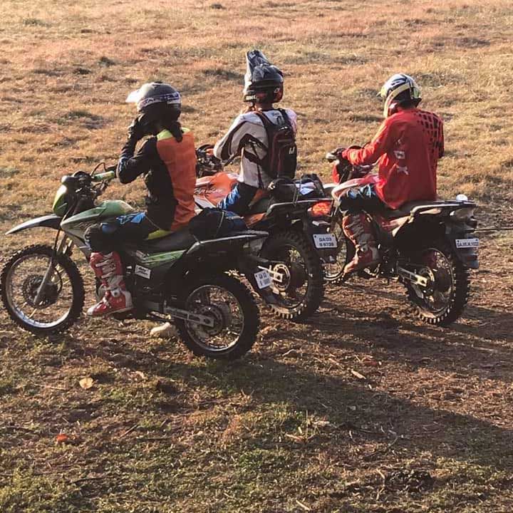 Vehicle,Motorcycle,Motor vehicle,Motorcycling,Adventure,Automotive tire,Off-roading,Car,Soil,Recreation