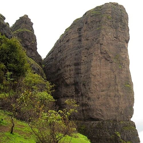 Rock,Outcrop,Formation,Cliff,Geology,Escarpment,Bedrock,Nature reserve,Klippe,Terrain