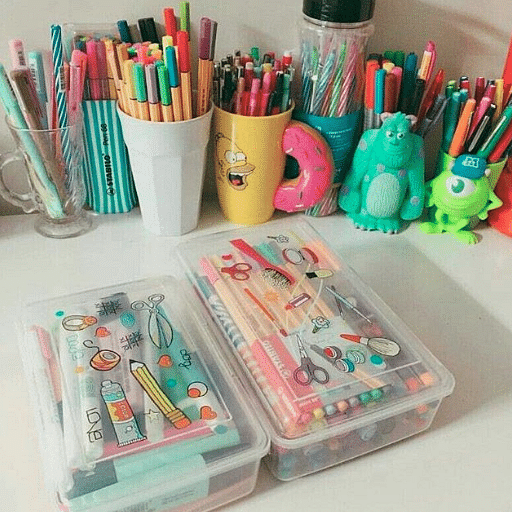 Product,Pen,Stationery,Writing implement,Office supplies,Pencil case,Font,Paper product,Pencil,Plastic