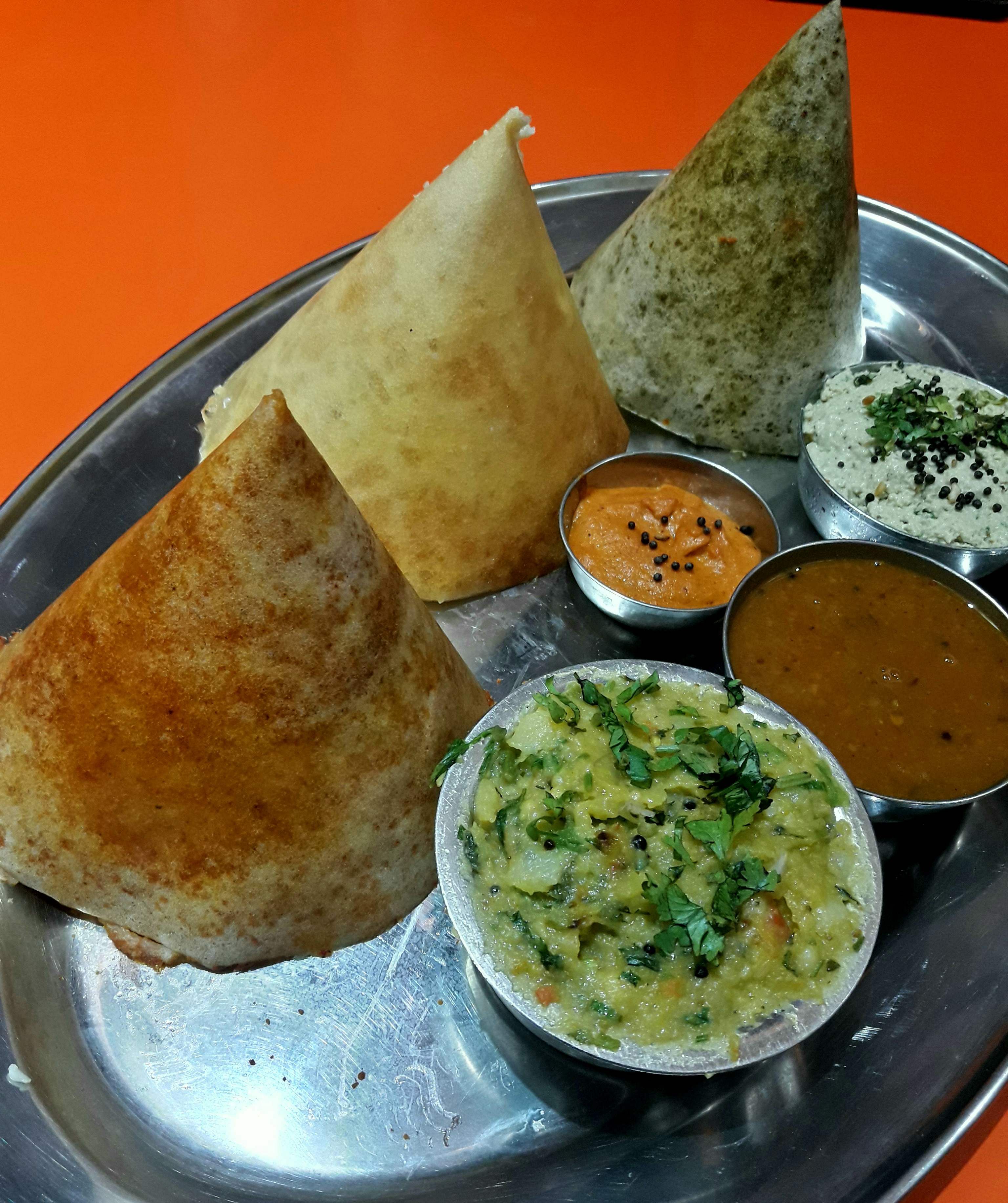 Dish,Food,Cuisine,Ingredient,Dosa,Indian cuisine,Dip,Produce,Raita,Punjabi cuisine