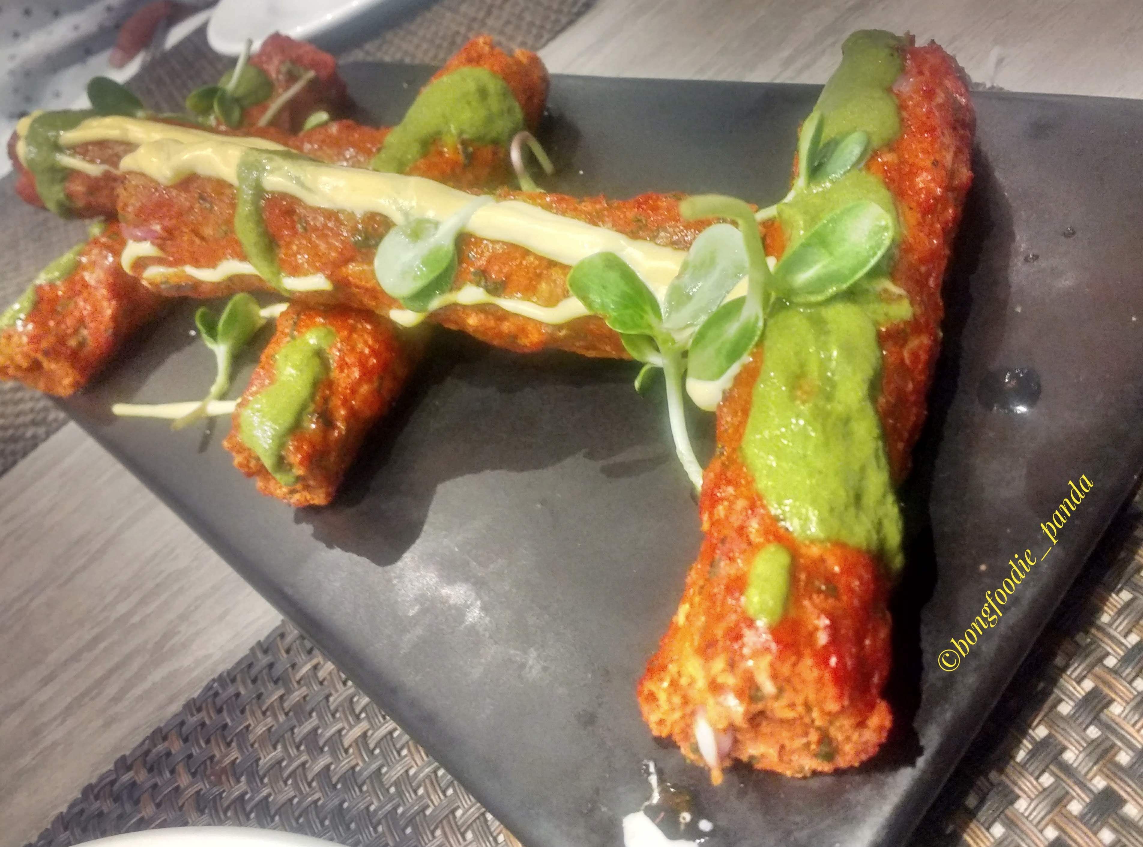 Cuisine,Food,Dish,Ingredient,Meat,Recipe,Produce,appetizer,Fried food,Tandoori chicken
