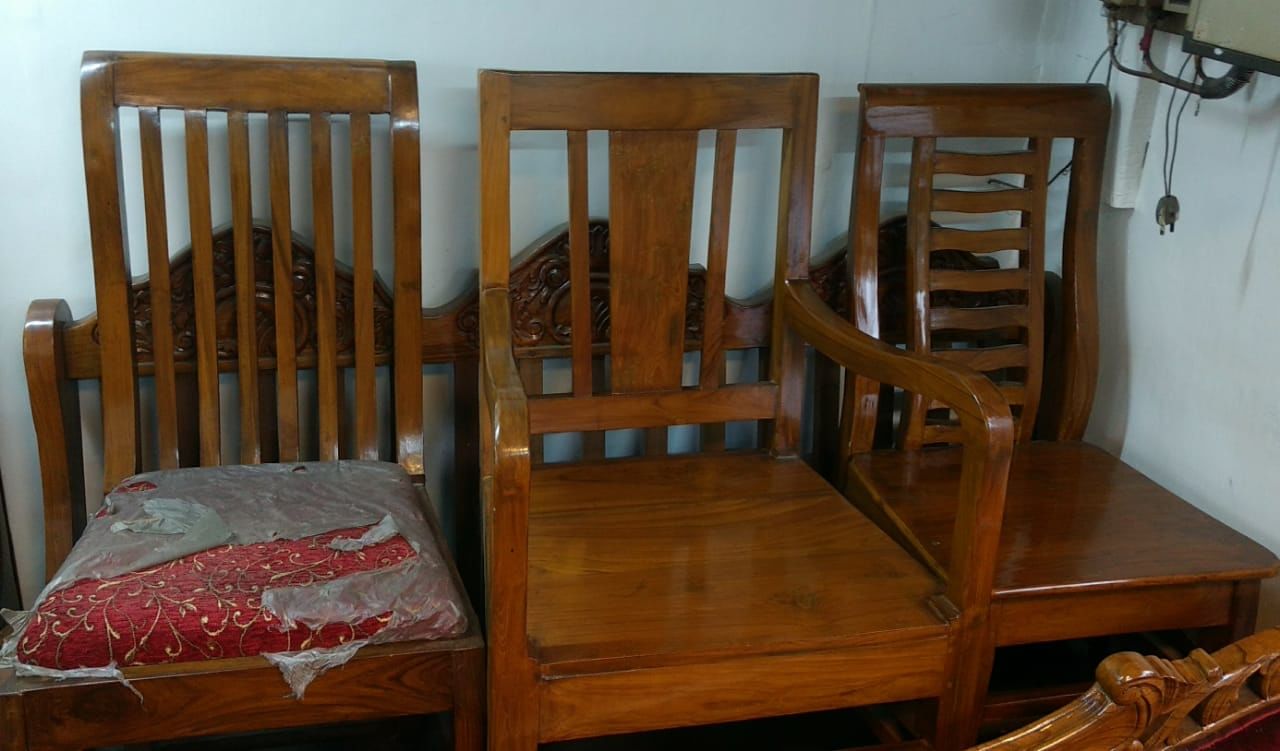 Furniture,Room,Chair,Hardwood,Bed,Wood stain,Wood,Bed frame,Stairs
