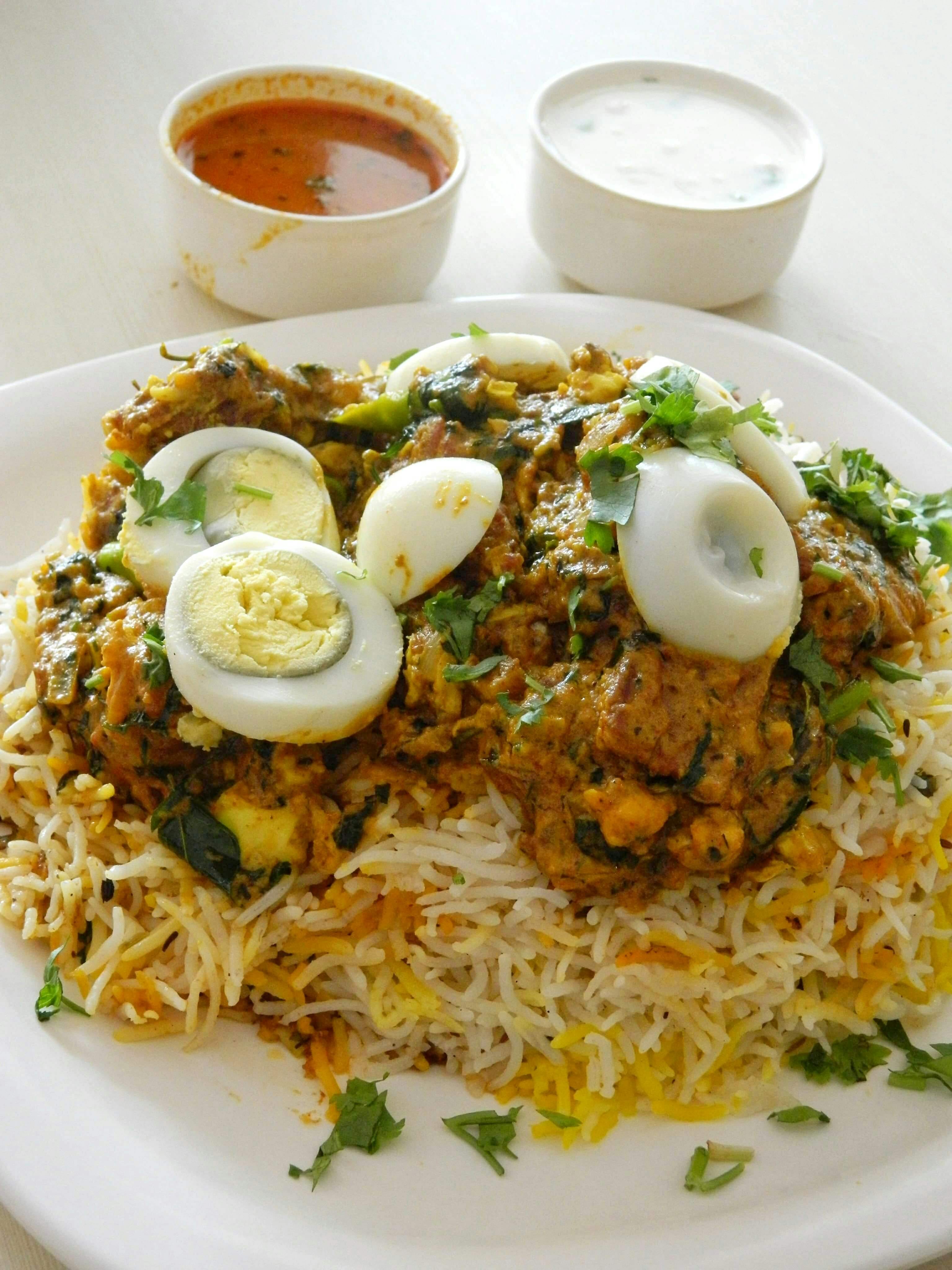 Dish,Cuisine,Food,Ingredient,Pancit,Rice,Thai fried rice,Biryani,Mee siam,Produce